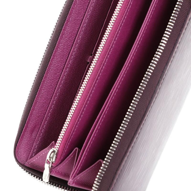 Louis Vuitton Zippy Wallet Epi Leather  4