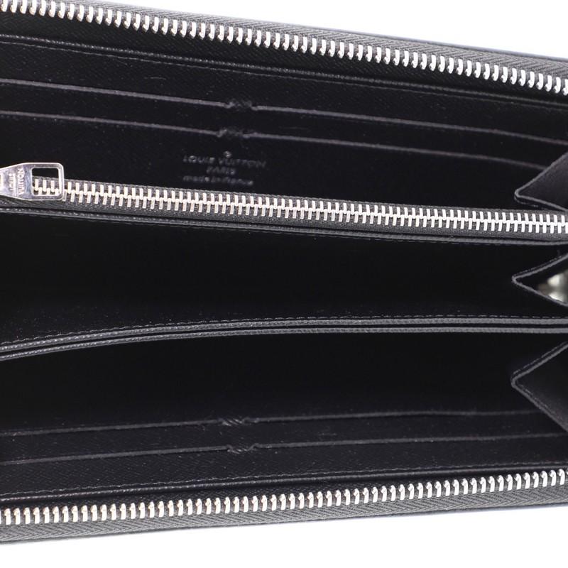 Women's or Men's Louis Vuitton Zippy Wallet Limited Edition Azteque Epi Leather