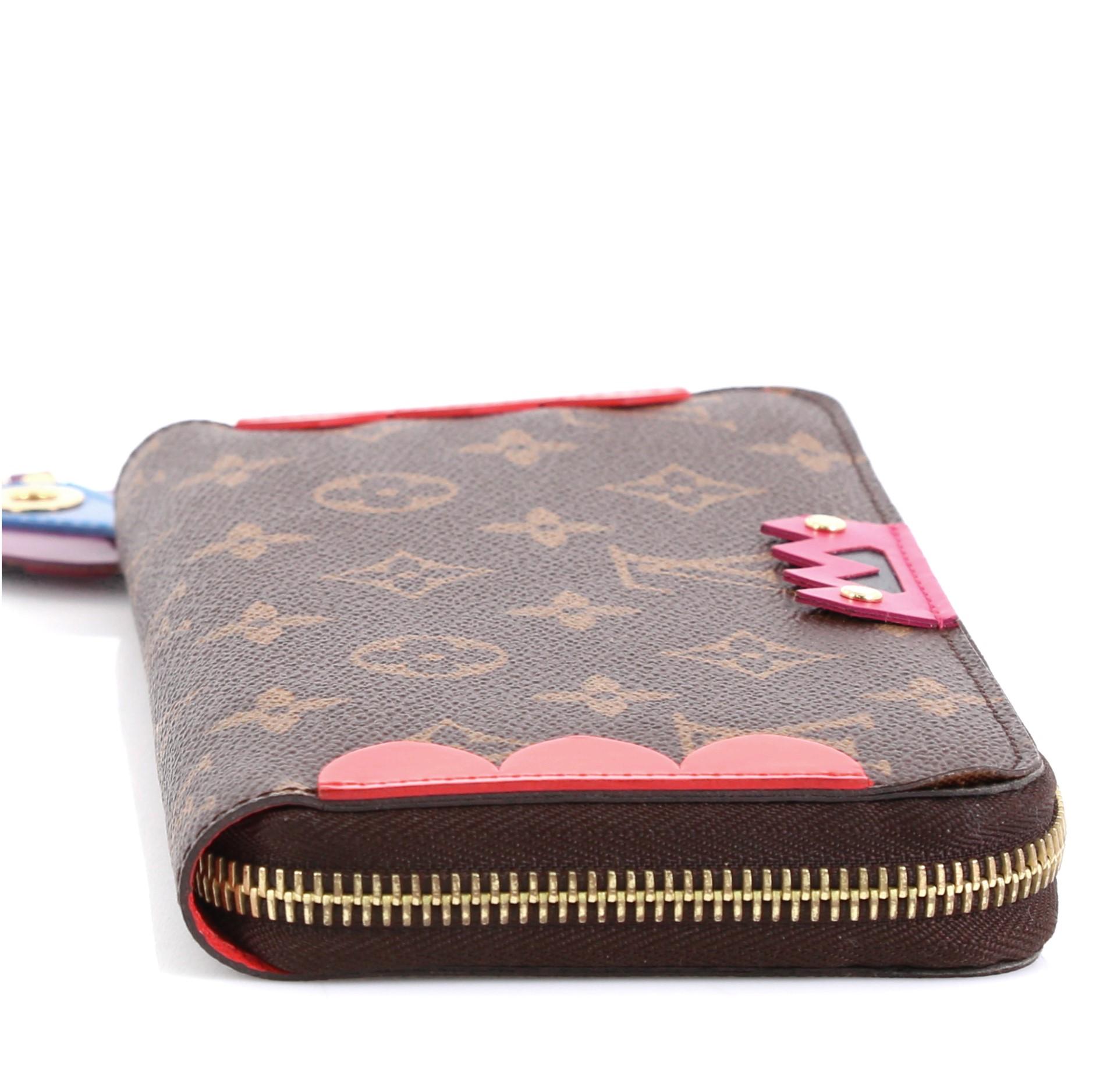 Louis Vuitton Zippy Wallet Limited Edition Totem Monogram Canvas In Good Condition In NY, NY