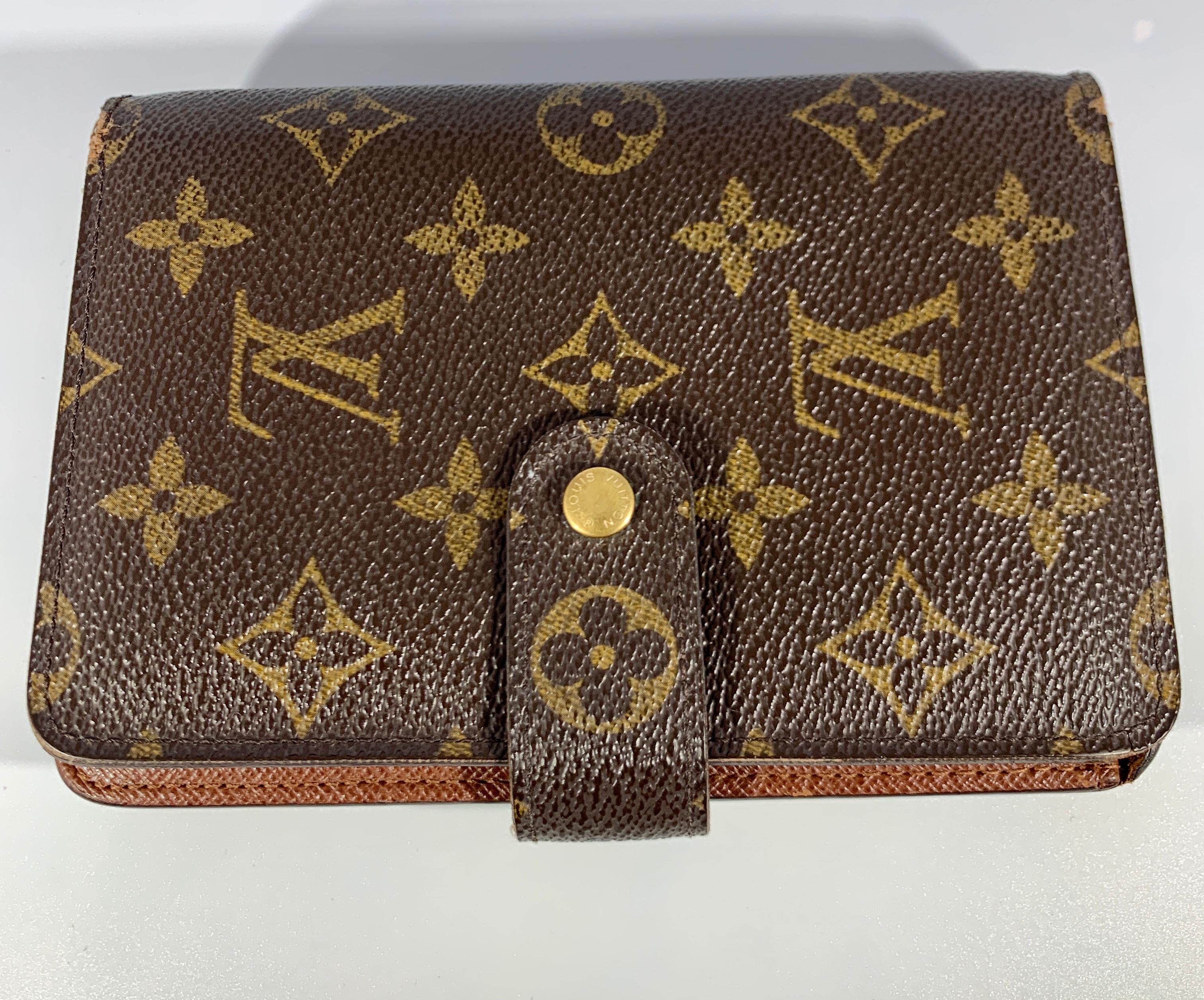 WOMENS DESIGNER Louis Vuitton Wallet at 1stDibs  louis vuitton designer  wallets, louis vuitton womens wallet, louis vuitton wallet women