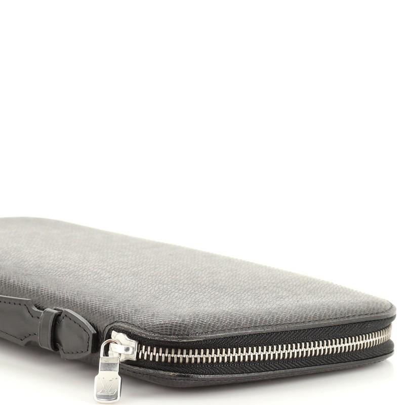 Louis Vuitton Zippy Wallet Taiga Leather XL 2