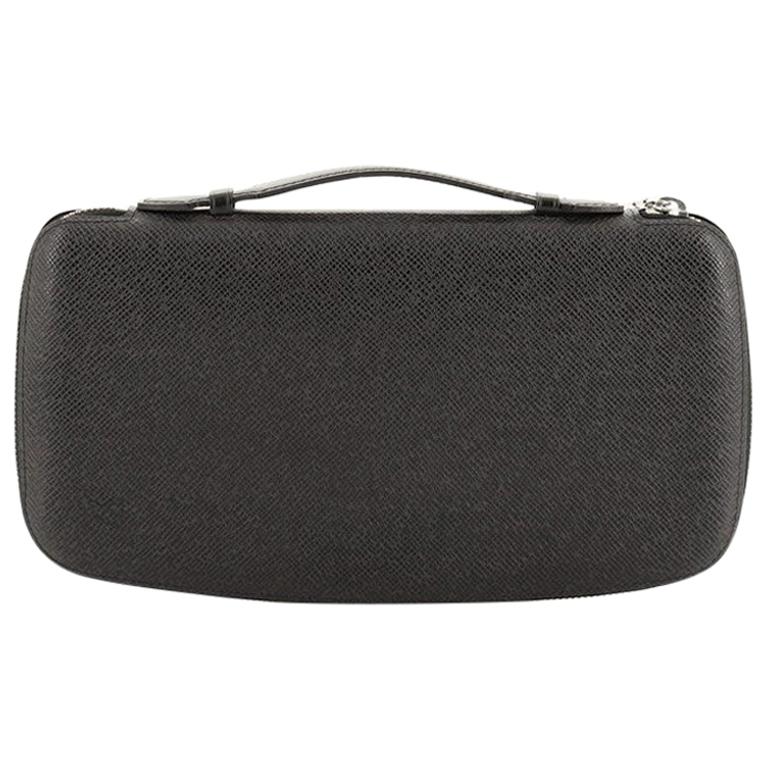 Louis Vuitton Zippy Wallet Taiga Leather XL