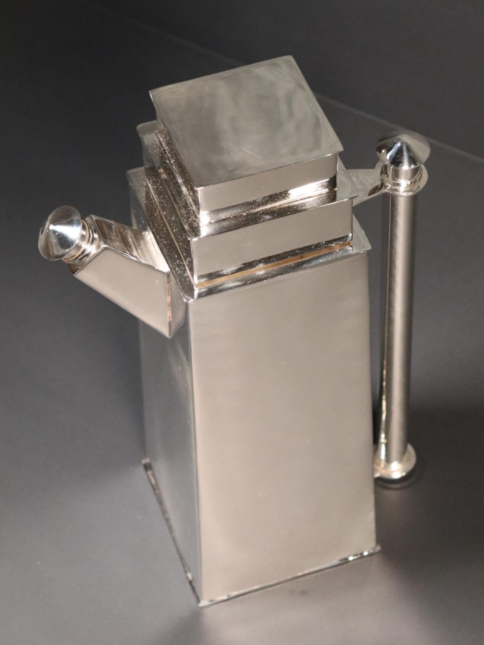 Early 20th Century Louis W. Rice -Rare Skyscraper Design Cocktail Shaker For Sale