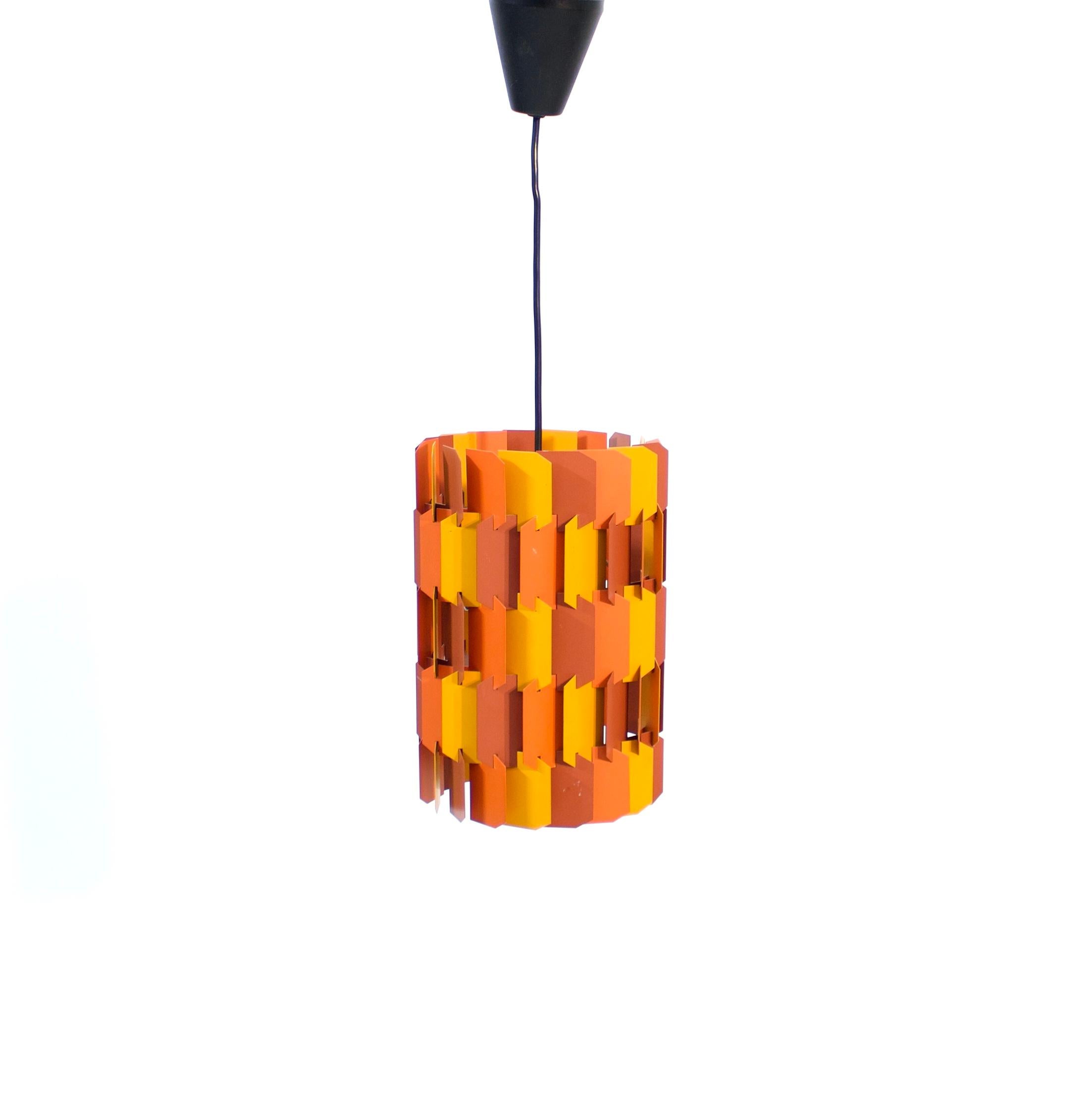 Lamina di metallo Louis Weisdorf, Lampada da soffitto Facet per Lyfa, Danimarca, anni '60 in vendita