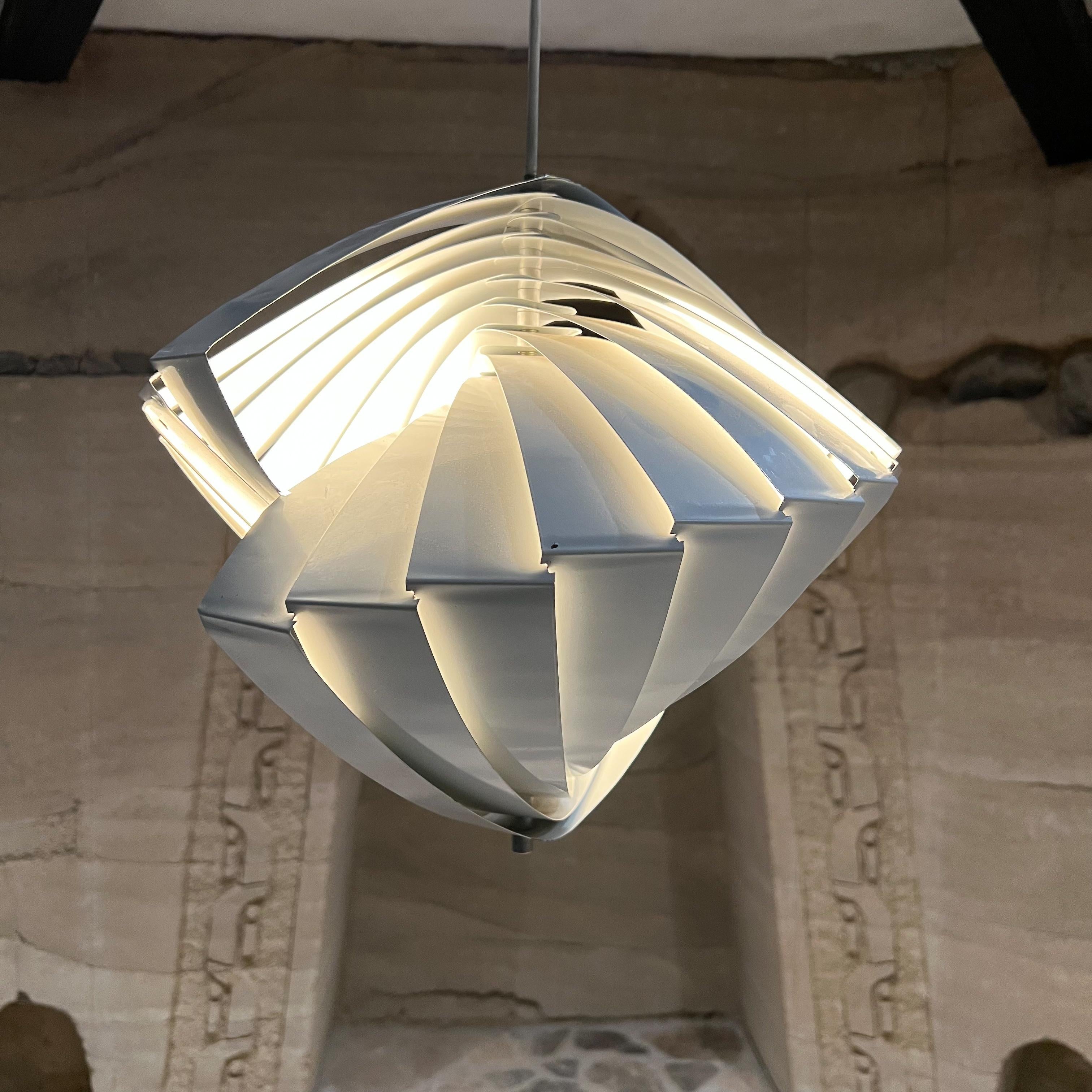 1960s Denmark Konkylie Concentric Ceiling PENDANT Lamp Louis WEISDORF Lyfa 3