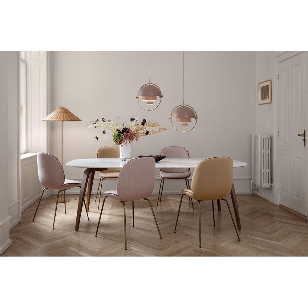 XXI secolo e contemporaneo Louis Weisdorf Ciondolo Multi-Lite Ottone Rosa Polvere Semi-Opaco Ø32 cm per Gubi in vendita