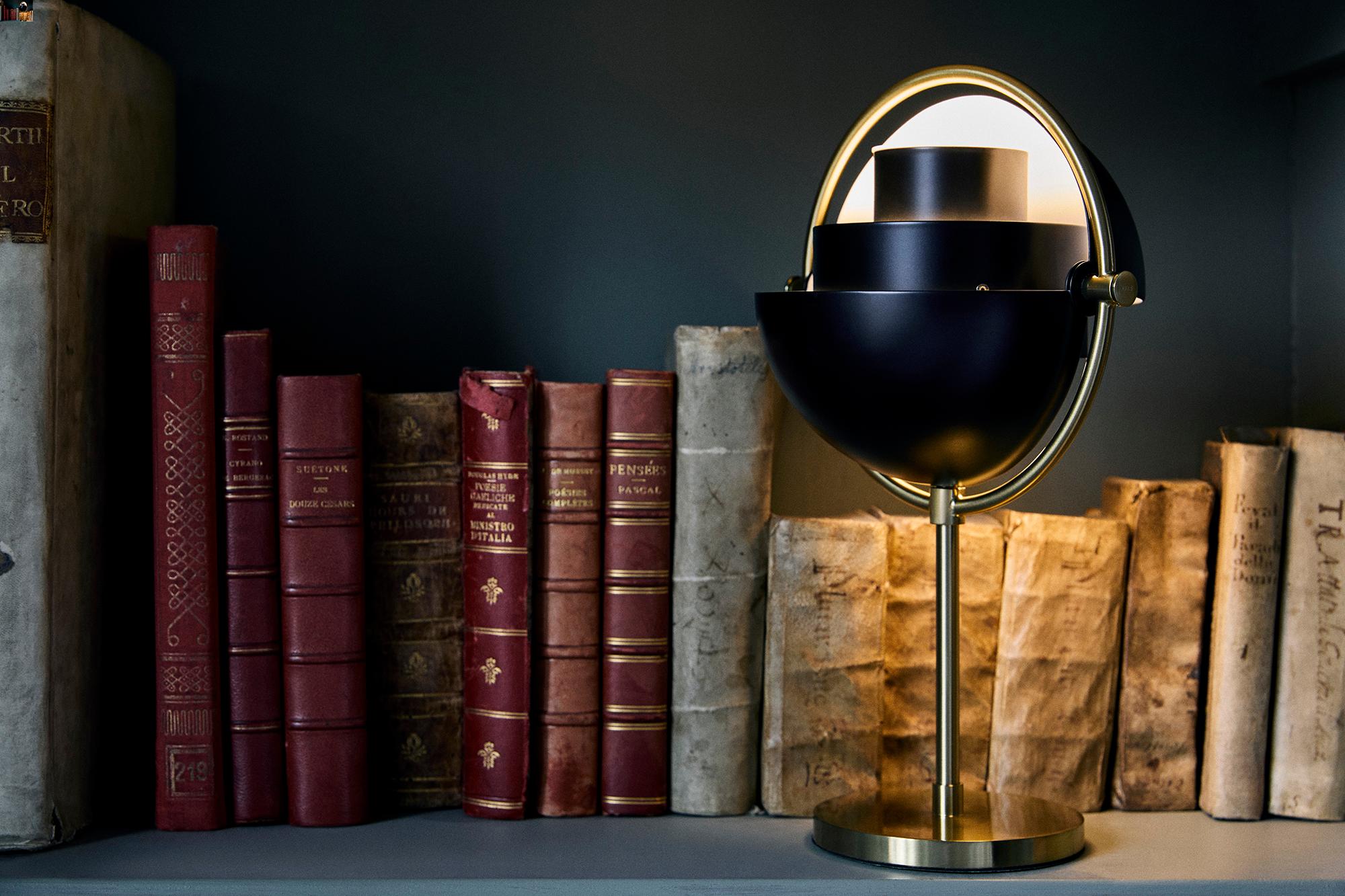 Louis Weisdorf 'Multi-Lite' Portable Table Lamp in Black.

Designed in 1972 by Weisdorf, this new portable version of Weisdorf's iconic design was created by GUBI of Denmark, who meticulously reproduce his work with scrupulous attention to detail
