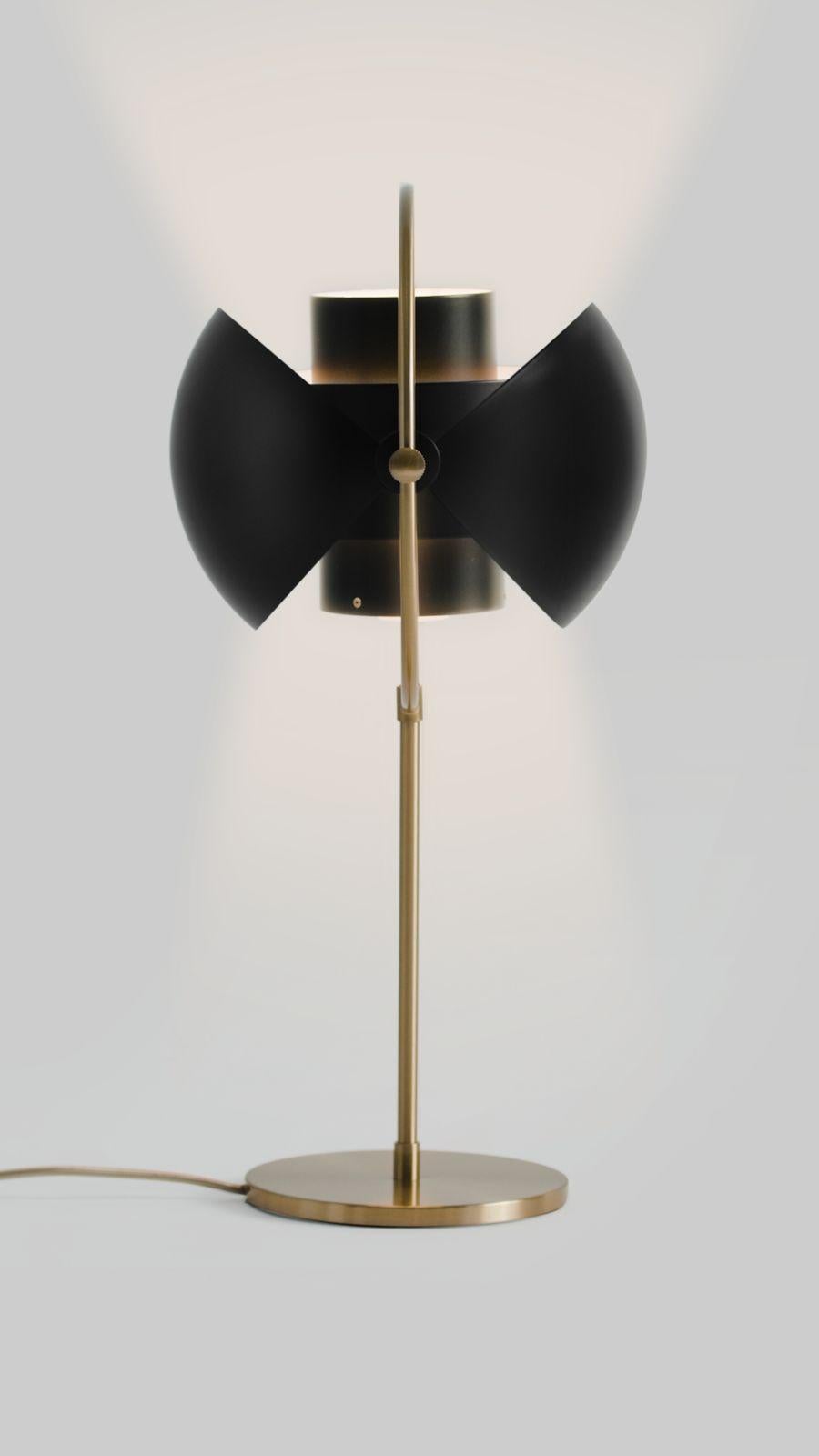 Mid-Century Modern Lampe de table 'Multi-Lite' de Louis Weisdorf en noir et laiton en vente