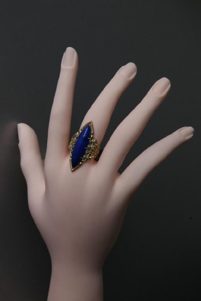 Louis Wièse Art Nouveau Lapis Lazuli Diamond Gold Cornflower Motif Cocktail Ring For Sale 3