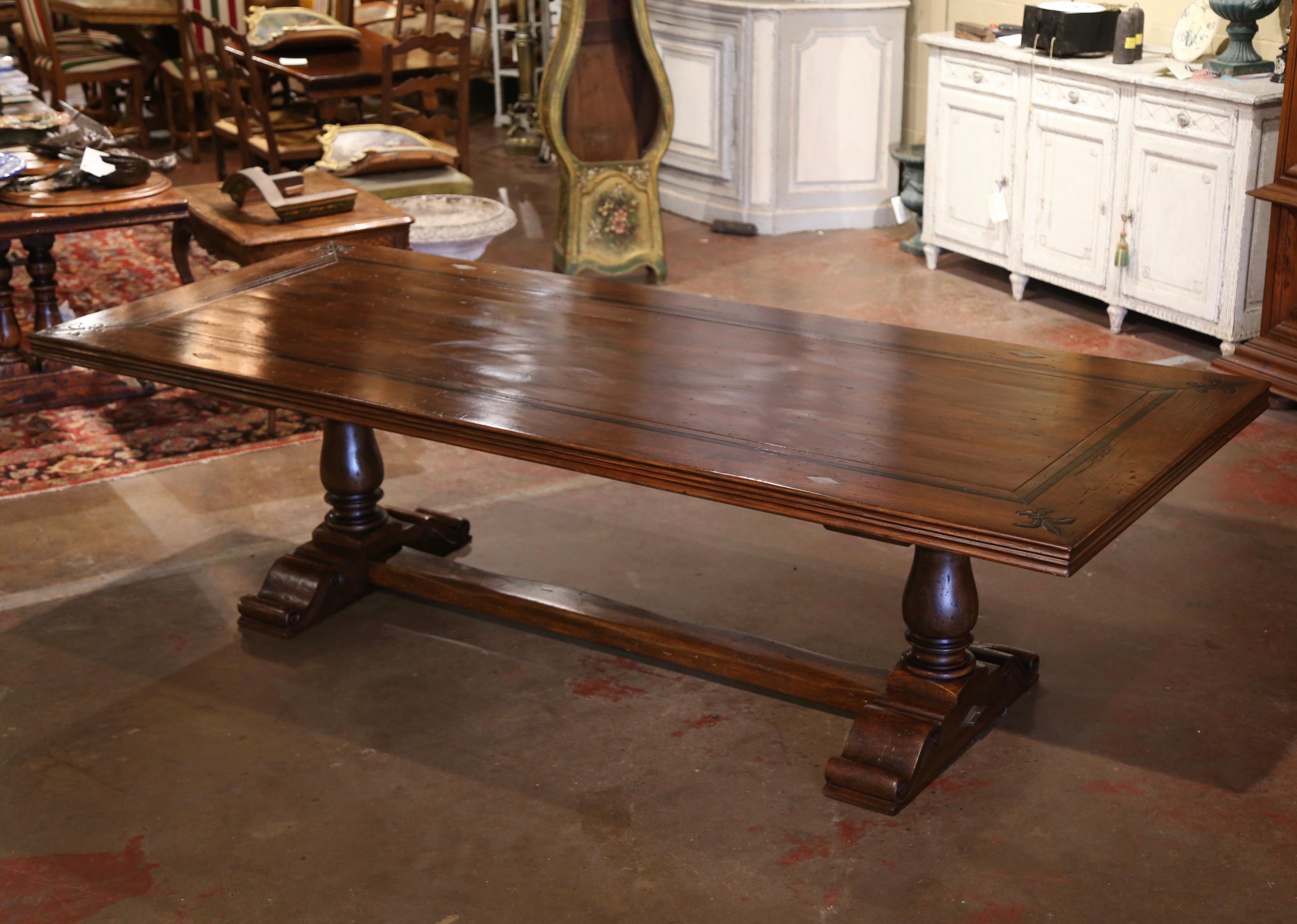  Louis XIII French Carved Walnut Trestle Farm Table with Fleurs-de-Lys Motifs In Excellent Condition In Dallas, TX