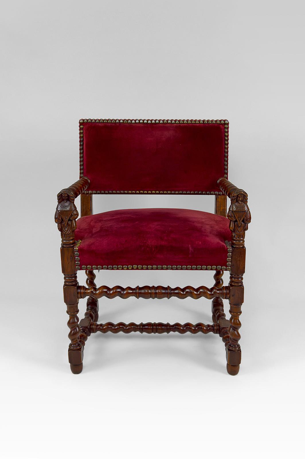 Schöner Sessel im Stil Louis XIII / Haute Epoque mit skulptierten Frauen auf den Armlehnen.
Ende des 19. Jahrhunderts.

Sicherlich inspiriert von einem Sesselpaar um 1640, das im Louvre in der Abteilung für Kunstgegenstände des Mittelalters, der