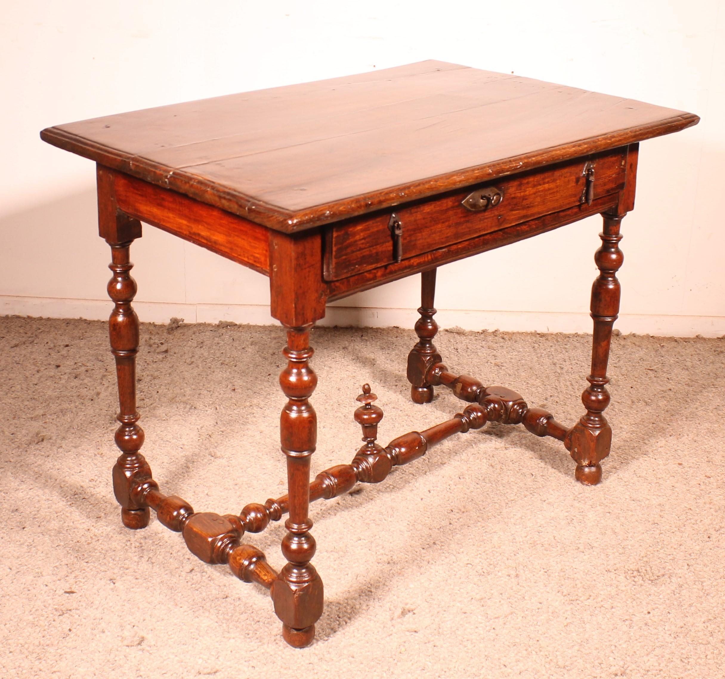 Mesa Luis XIII de roble - Siglo XVII Francés en venta