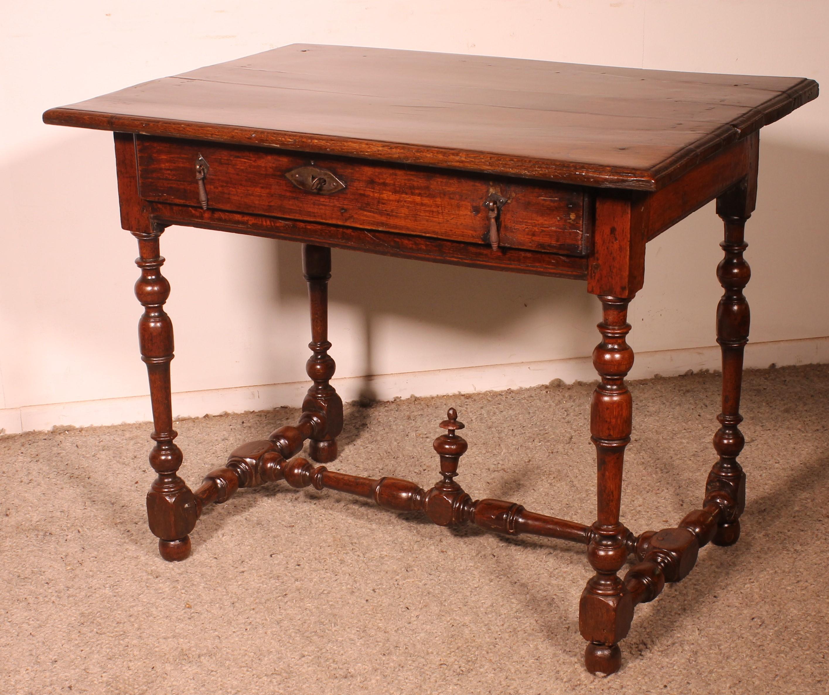 Mesa Luis XIII de roble - Siglo XVII en venta 2