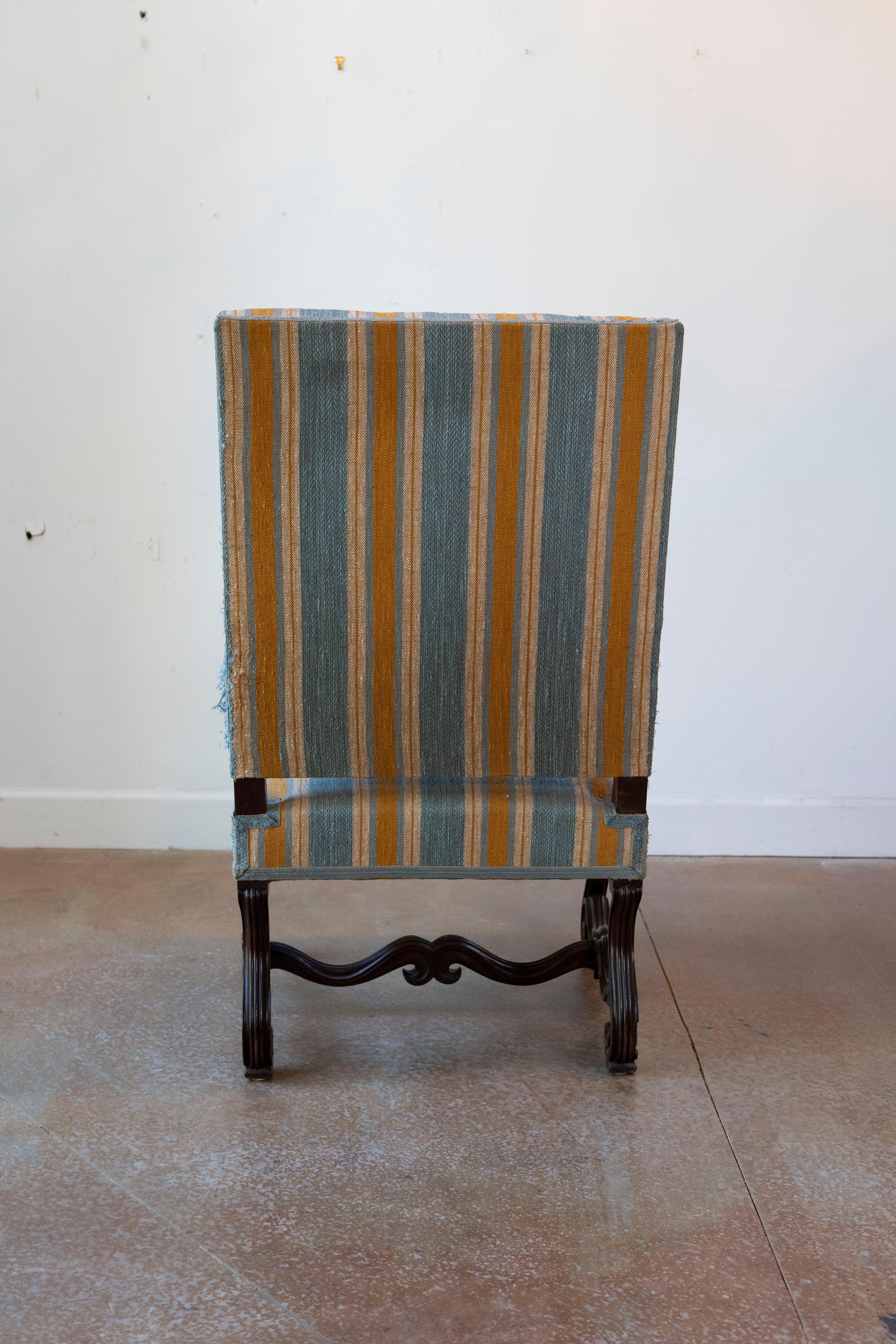 Poltrone in stile Luigi XIII del XIX secolo in noce francese Os de Mouton, una coppia in vendita 1