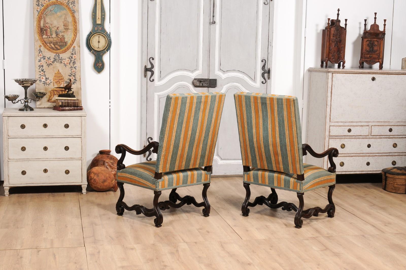 Louis XIII Style 19th Century French Os de Mouton Walnut Armchairs, a Pair For Sale 4
