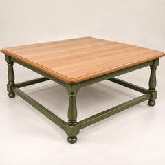 Table basse de style Louis XIII – Hêtre massif – Bicolore vert kaki