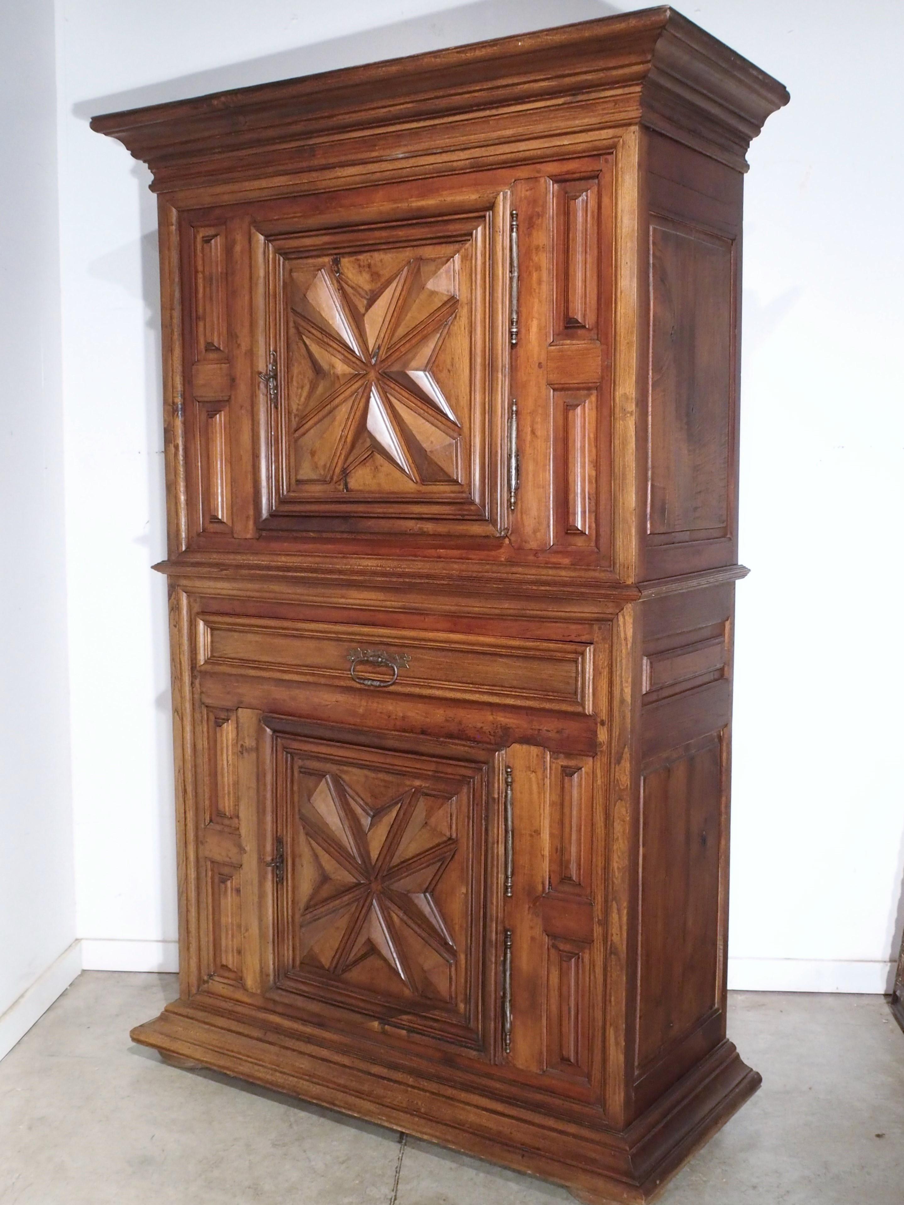 Louis XIII Style Diamond Point Homme Debout Cabinet from France 8