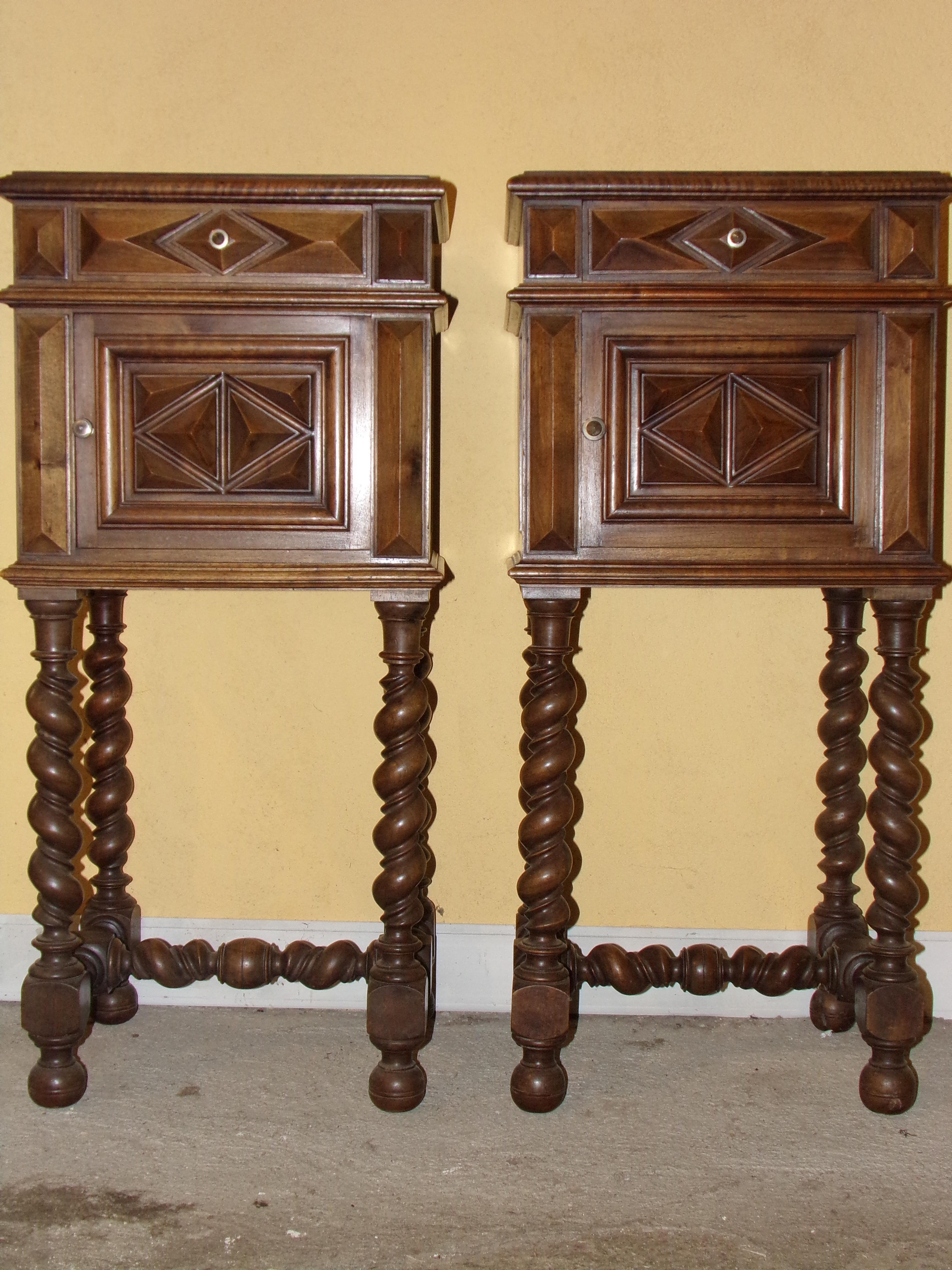 French Louis XIII Style Queen Sized Four Poster Bed and Two Bedside Cabinets C1880 For Sale