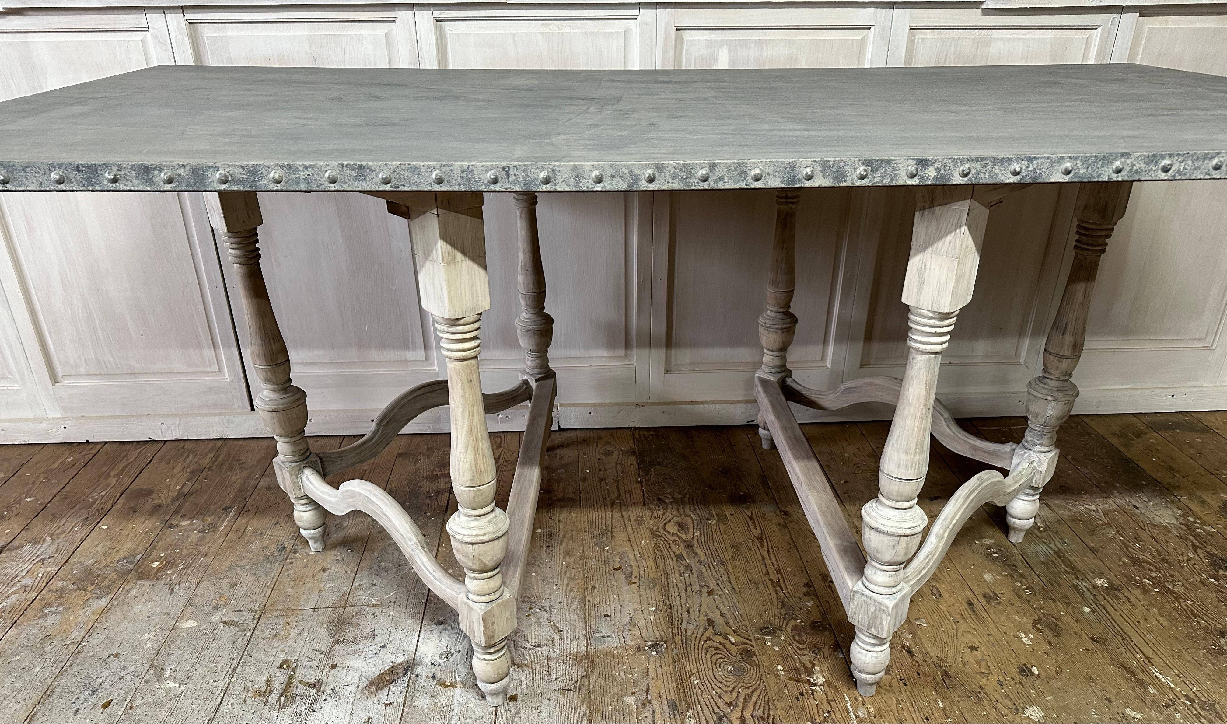 Louis XIII Style Zinc Top Dining Room Table In Good Condition For Sale In Sheffield, MA