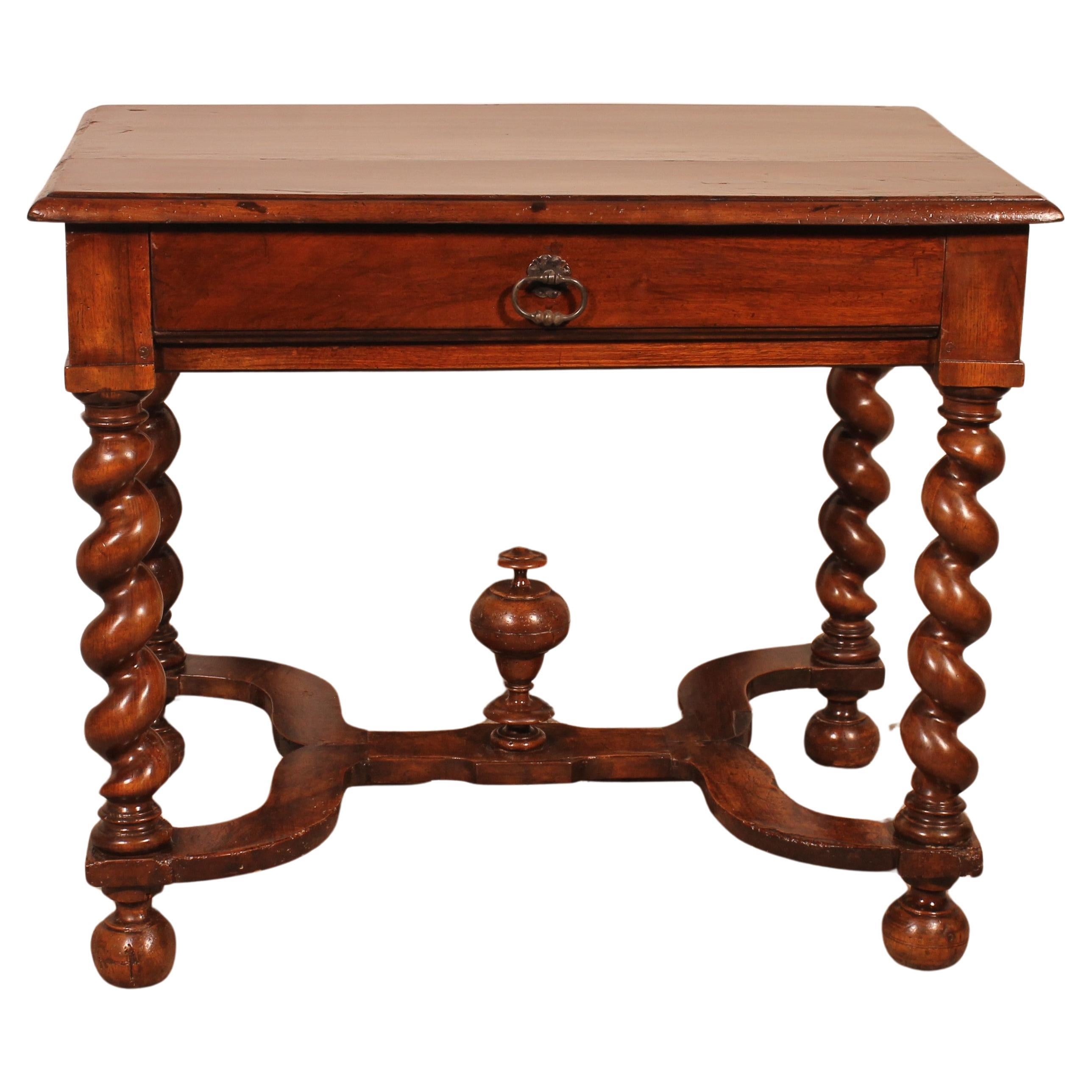 Louis XIII Table In Walnut -17th Century For Sale