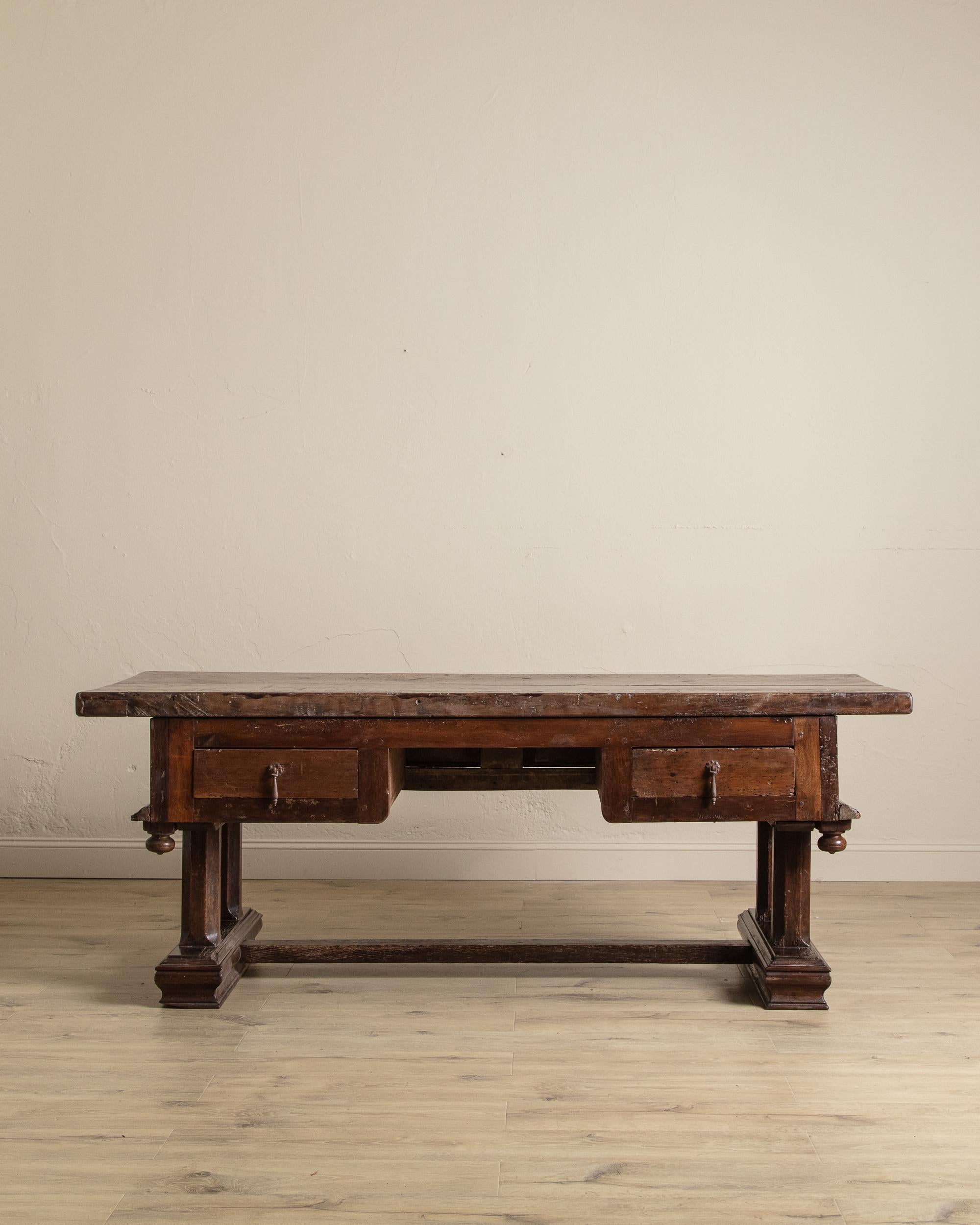 Louis XIII Walnut Desk w/ False Drawer Front. France, 18th Century In Distressed Condition For Sale In Los Angeles, CA