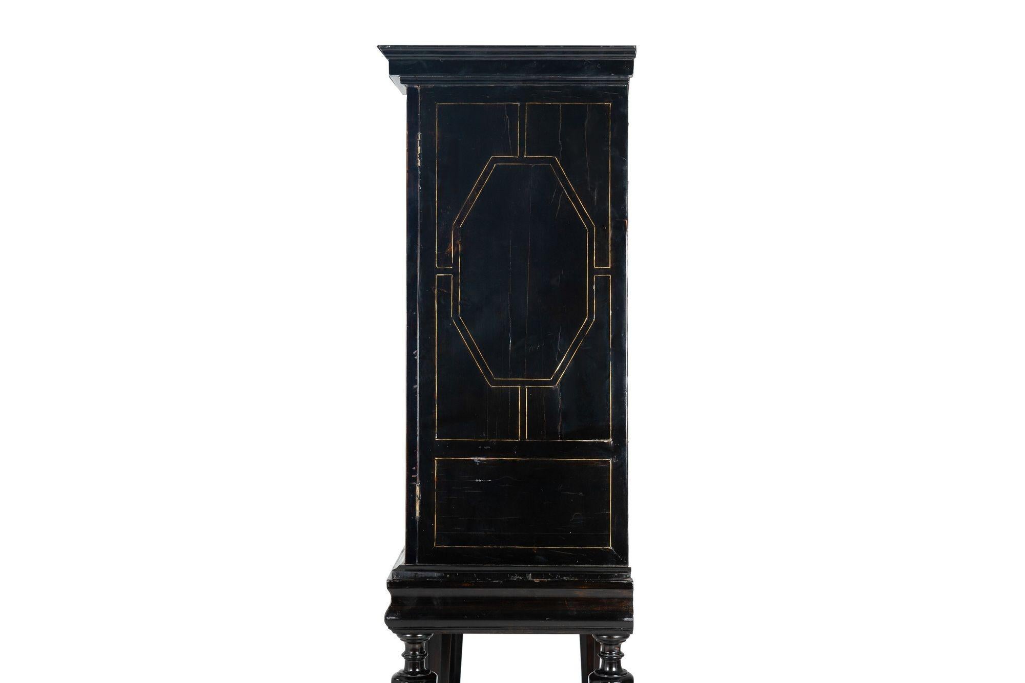 Louis XIV Antique Ebonized Brass-Inlaid Display Cabinet Bookcase Vitrine For Sale 3