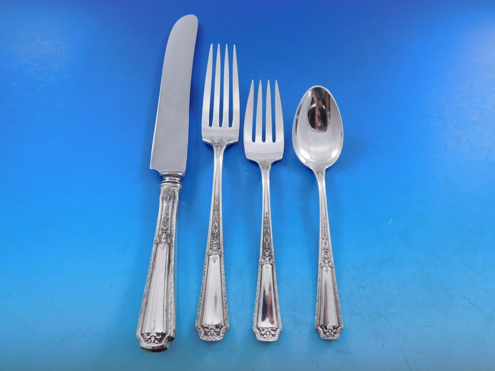 Louis XIV by Towle Sterling Silver Flatware Set 12 Service 135 pcs Many servers For Sale 10