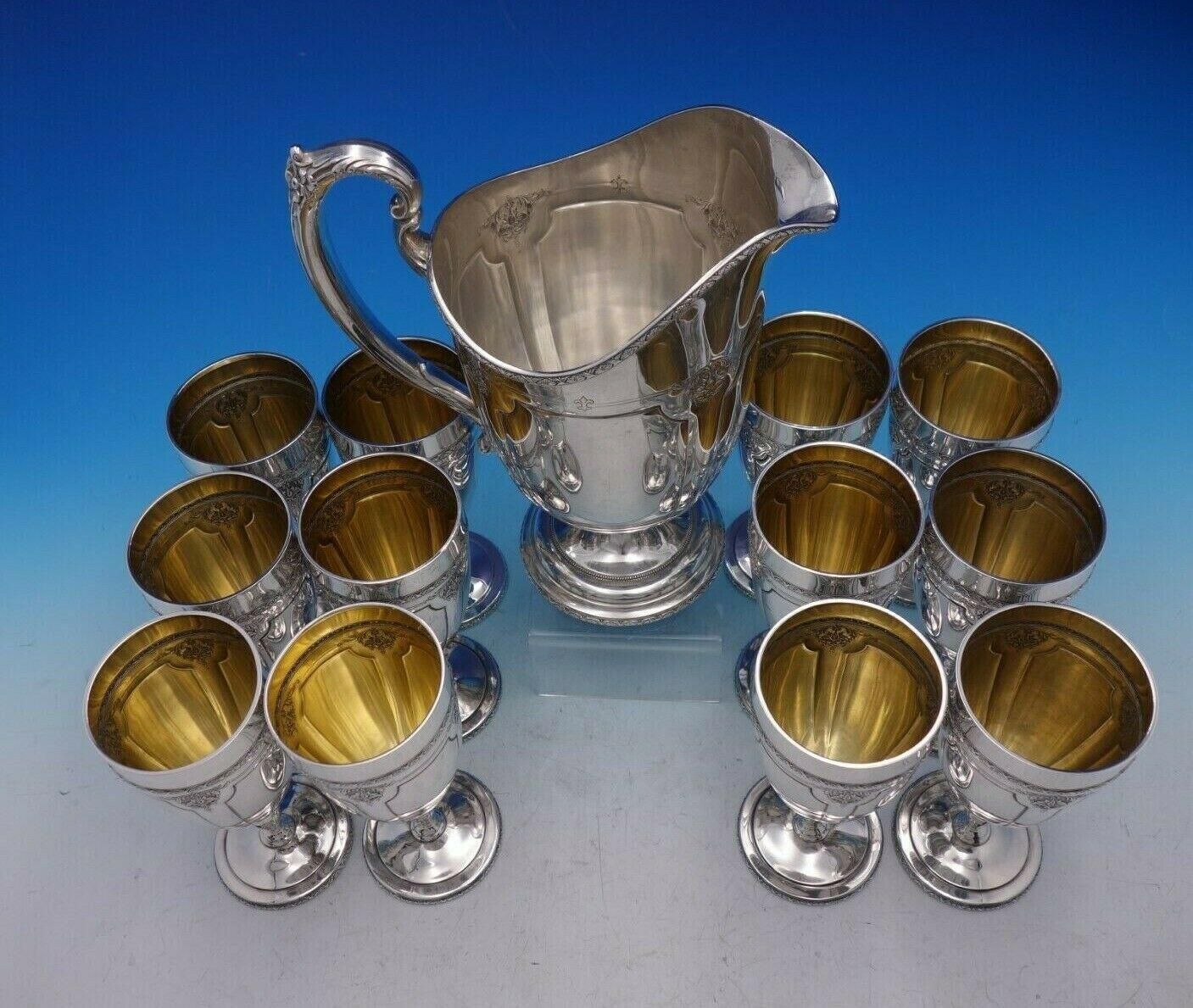 Louis XIV by Towle

Stunning Louis XIV by Towle sterling silver water goblet 13-piece set. This set includes:

12 - Water goblet: Marked #68160, measures 6 1/2