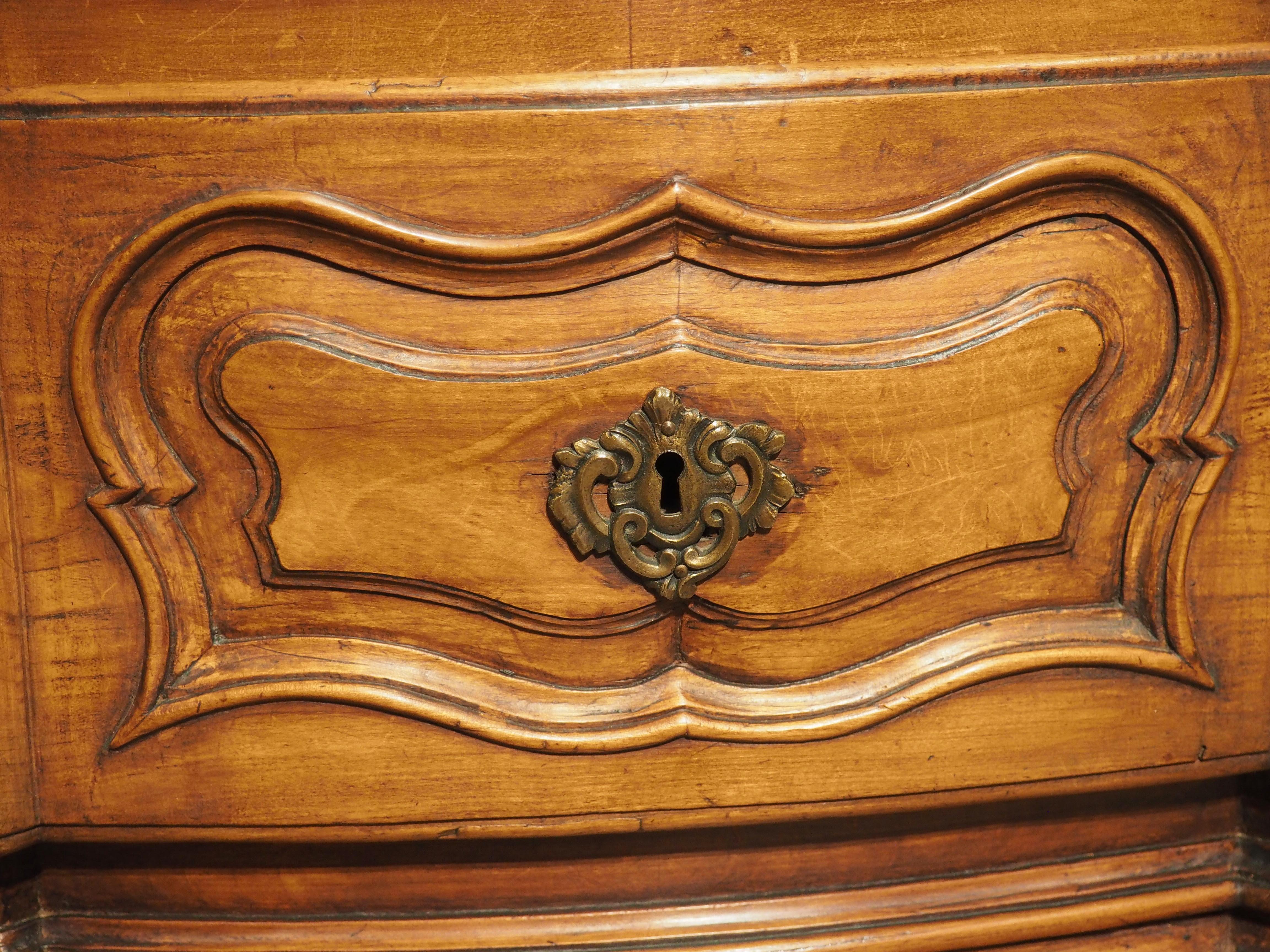 Louis XIV Cherrywood Commode from France, Early 18th Century For Sale 2