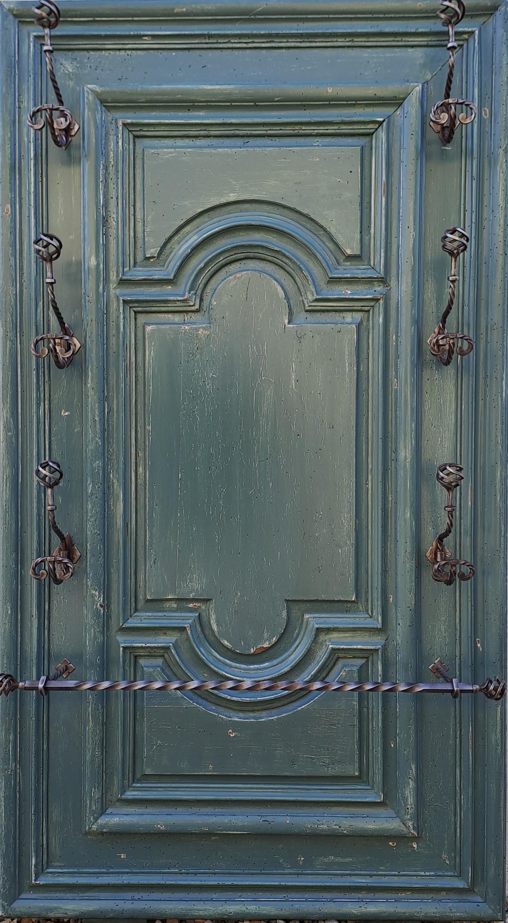 Appendiabiti Luigi XIV in legno laccato e ferro battuto in vendita 5