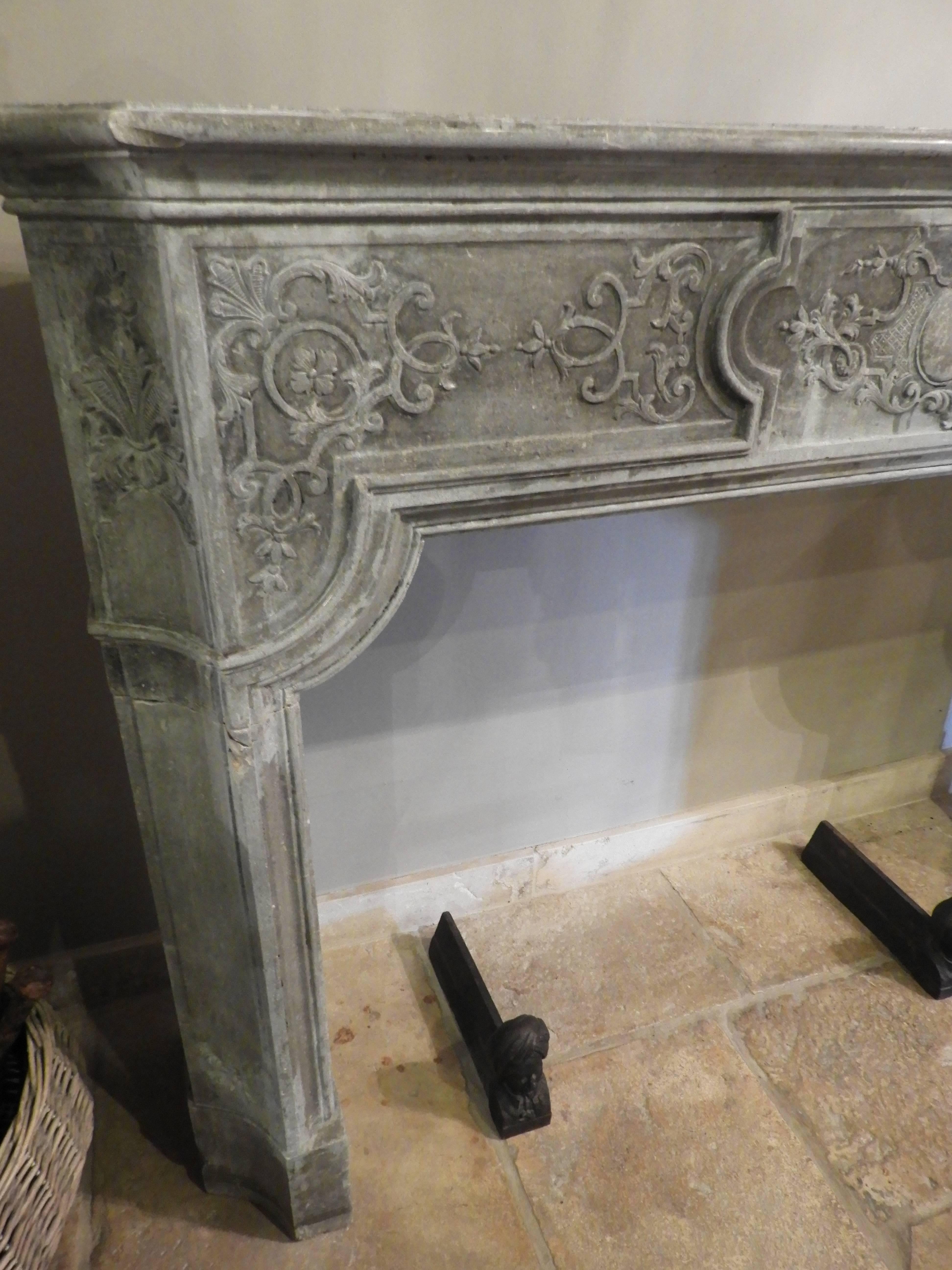 Louis XIV Fireplace in Light Grey Limestone at Least, 19th Century 8