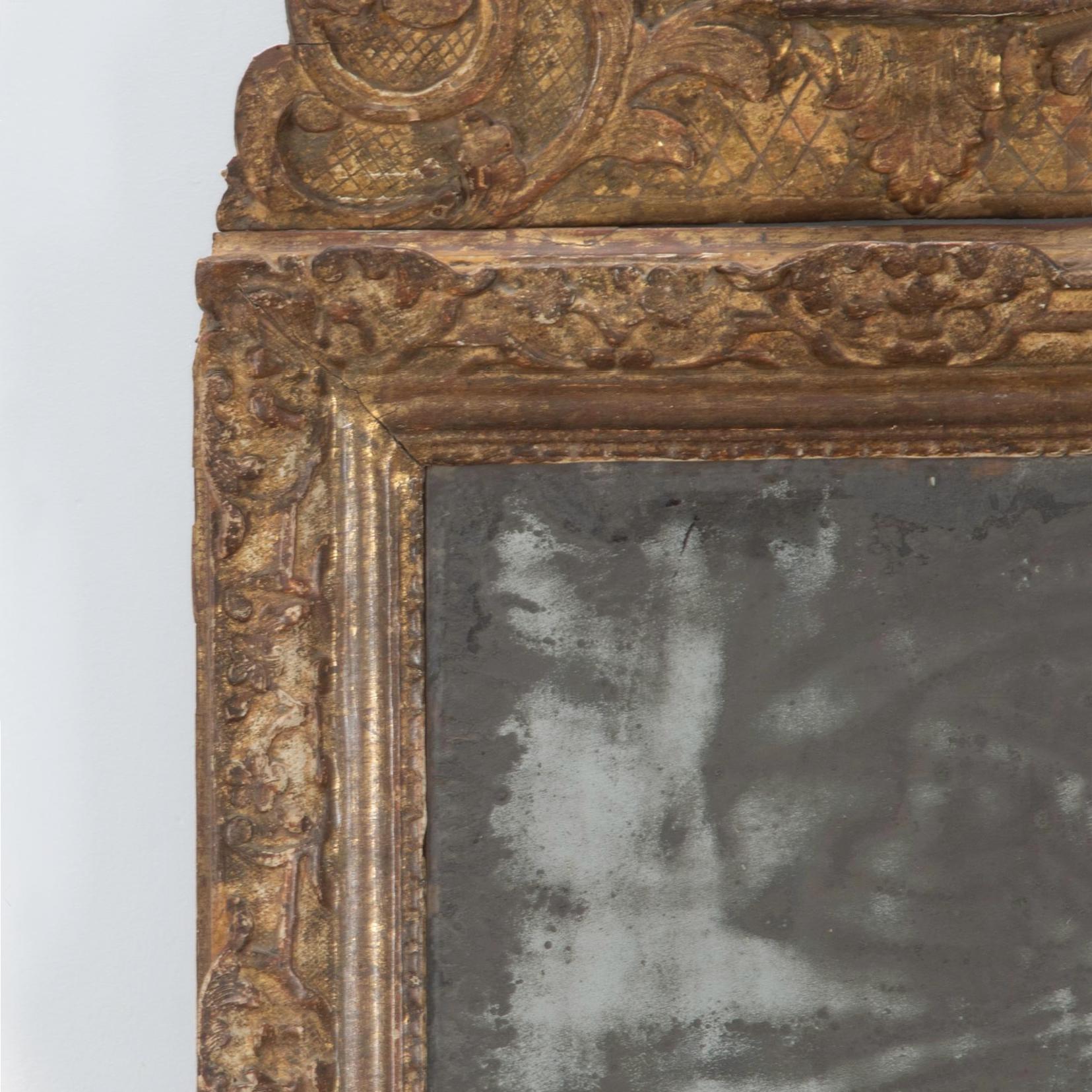 18th Century Louis XIV Giltwood Mirror For Sale