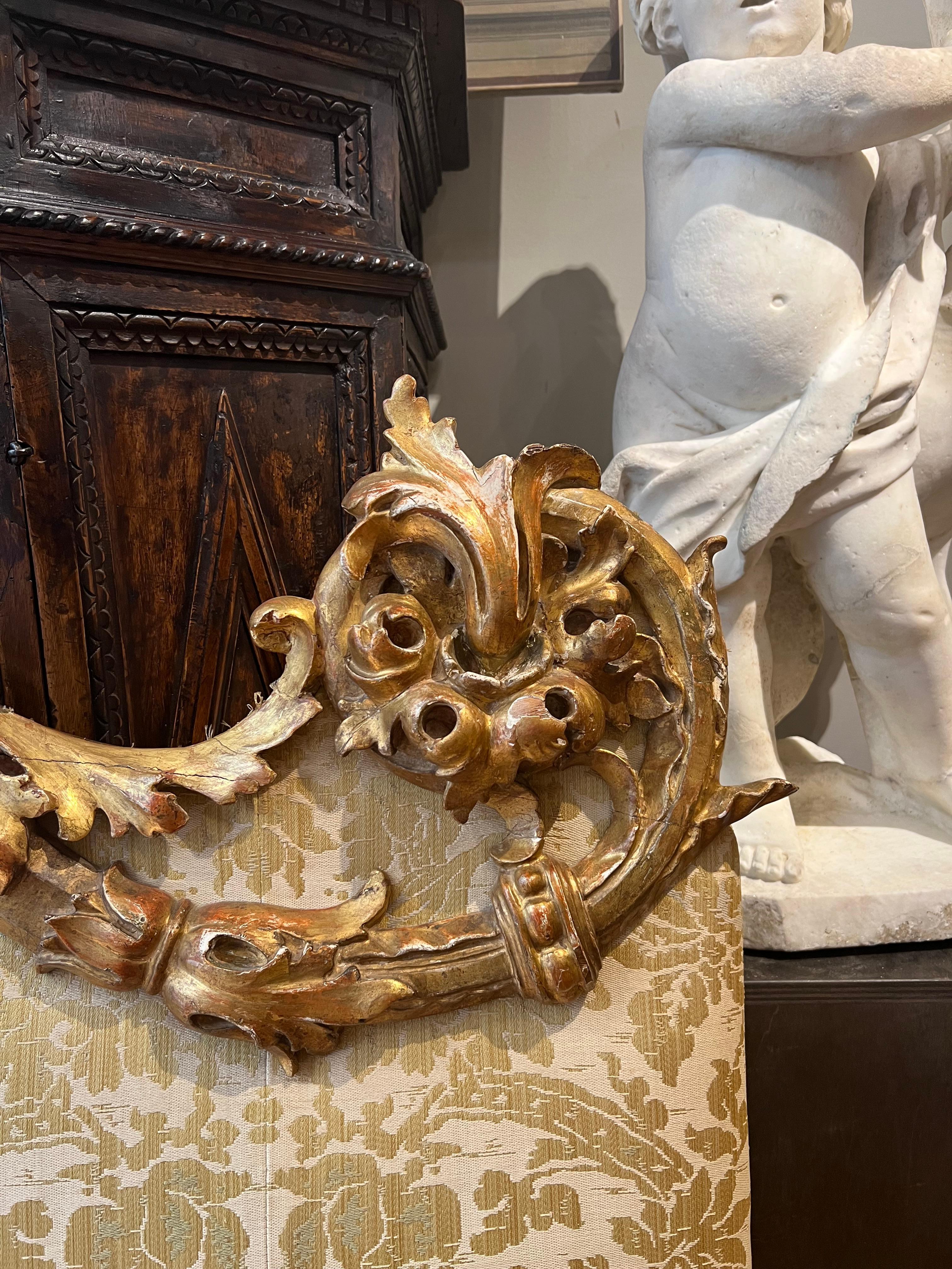 Italian Louis XIV Headboard in Carved and Giltwood
