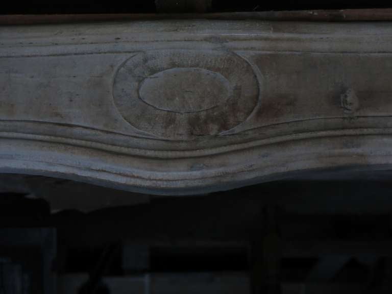 Antique Stone Fireplace Louis XIV Style Hand-Carved 18th Century from France. For Sale 2