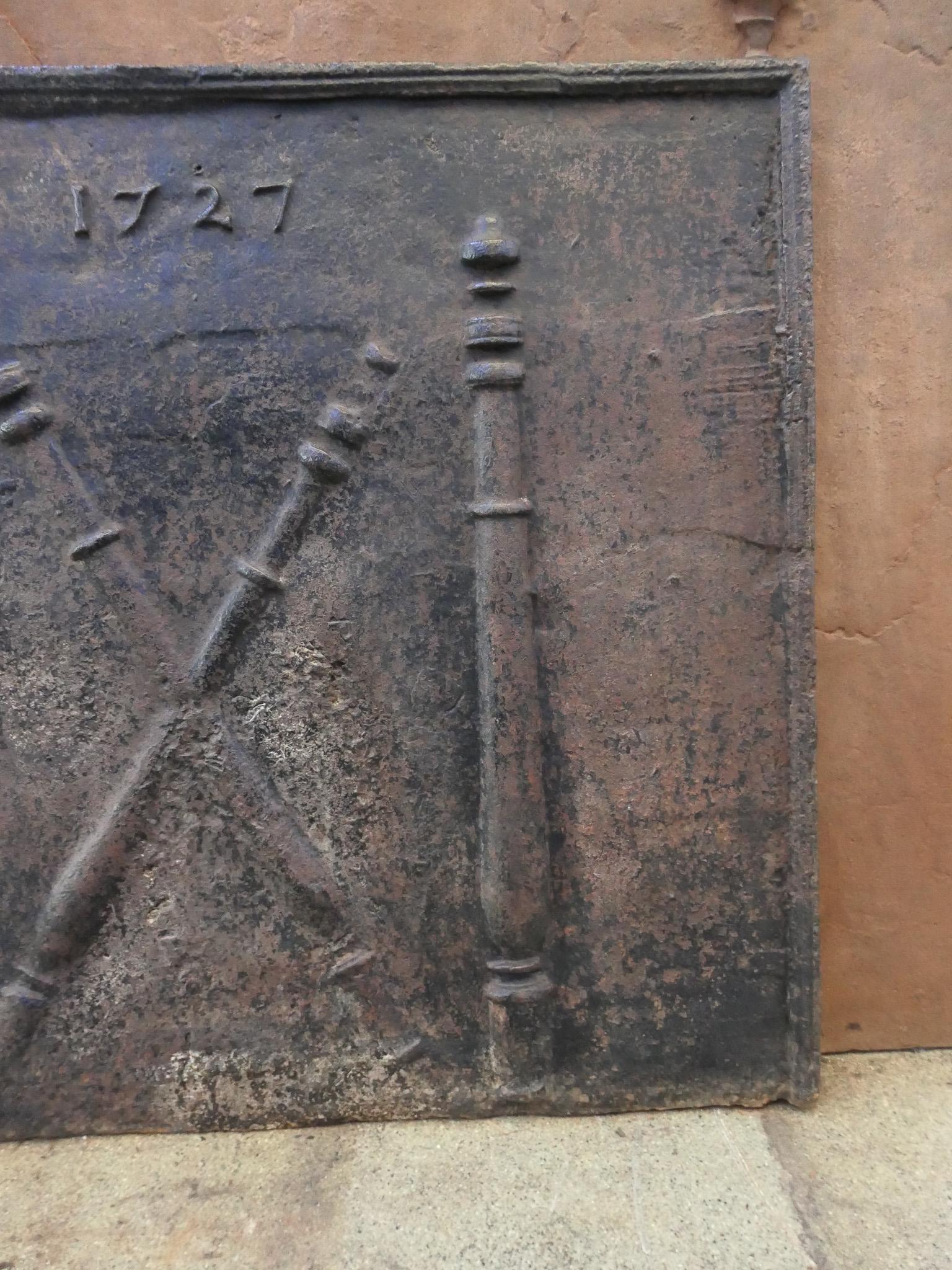18th Century and Earlier Louis XIV Period 'Pillars with Saint Andrew's Cross' Fireback / Backsplash For Sale