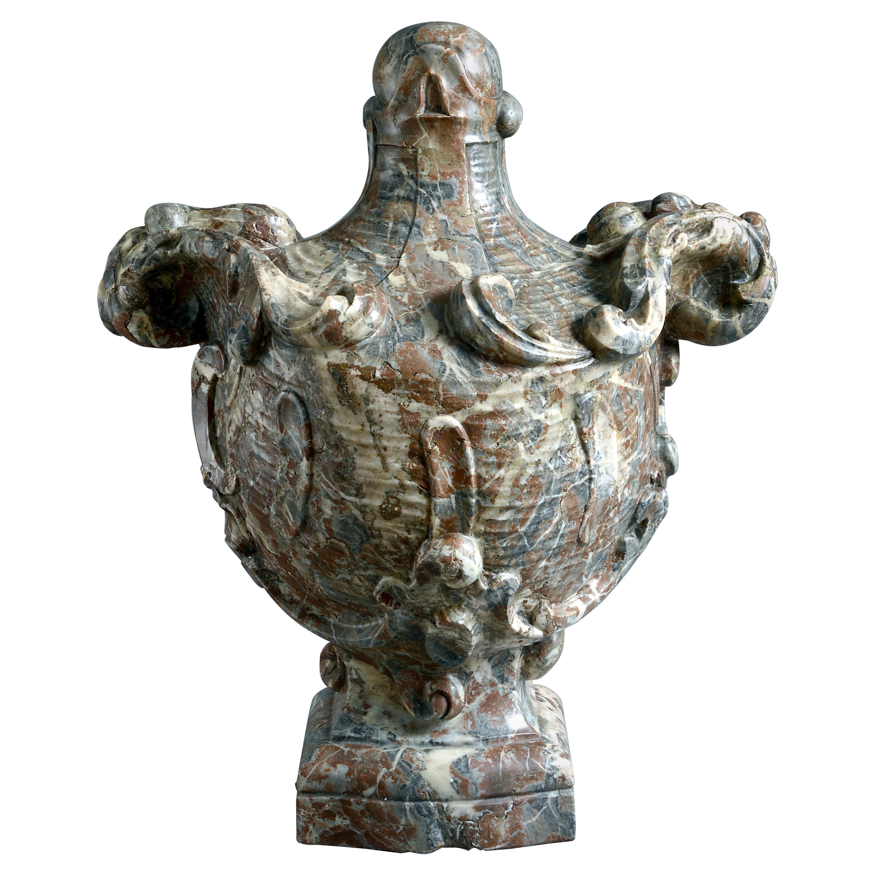 Vase baroque en marbre Rouge de Flandres Louis Xiv en vente