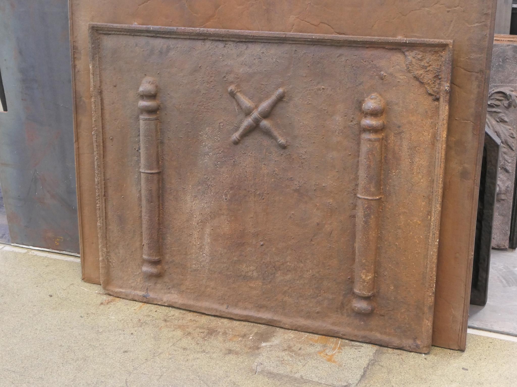 Louis XIV 'Saint Andrew's Cross' Fireback / Backsplash, 17th - 18th Century In Good Condition For Sale In Soest, NL