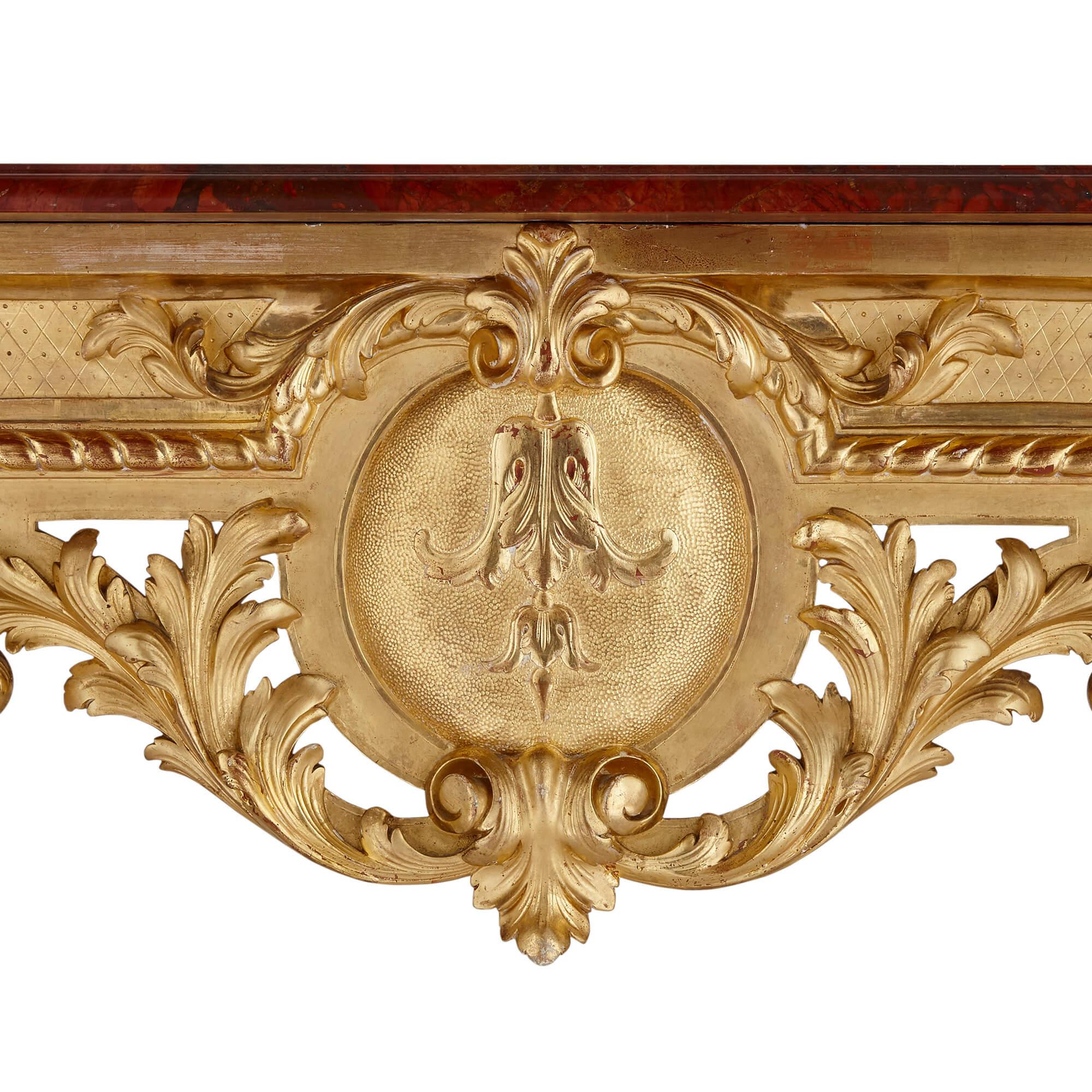 XIXe siècle Table console rectangulaire en bois doré sculpté de style Louis XIV en vente