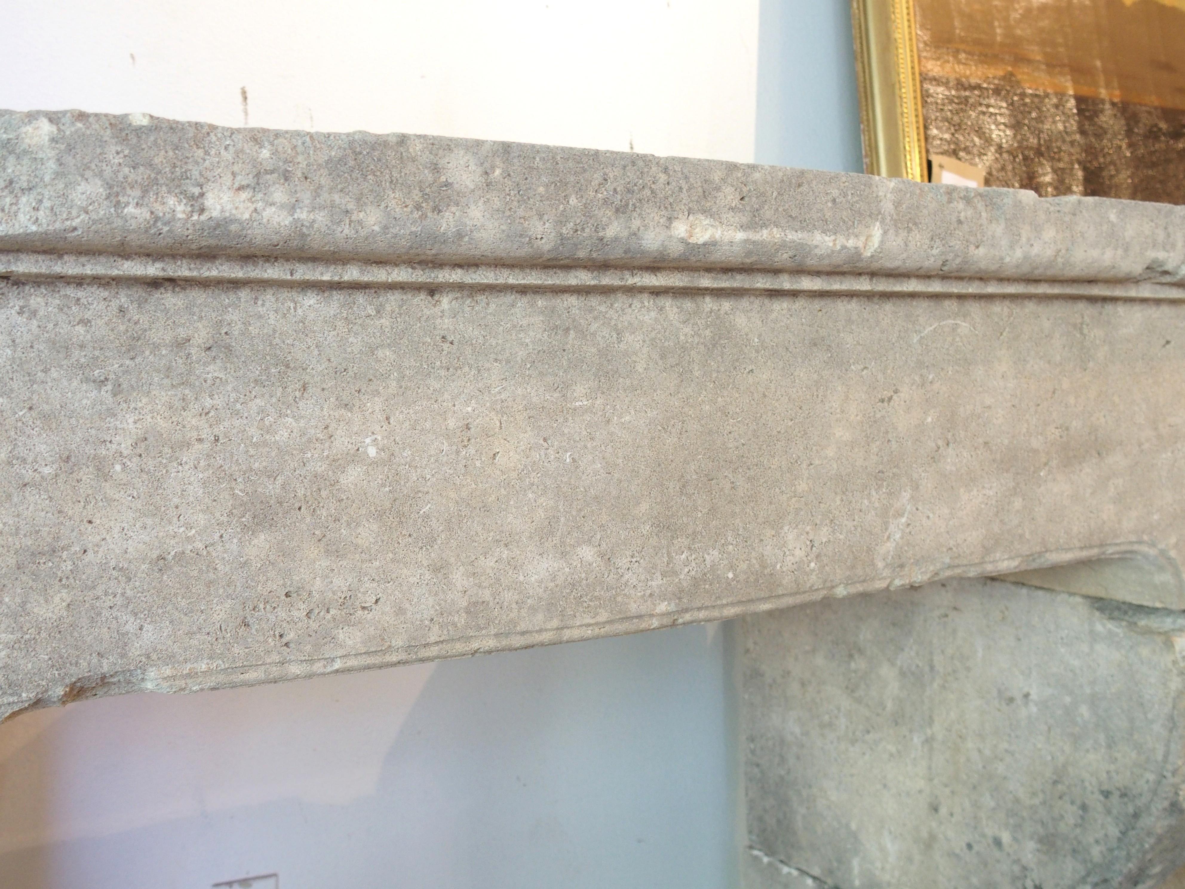 Louis XIV Style Carved Limestone Fireplace Mantel from the South of France For Sale 4