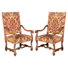 Paire de fauteuils français de style Louis XIV