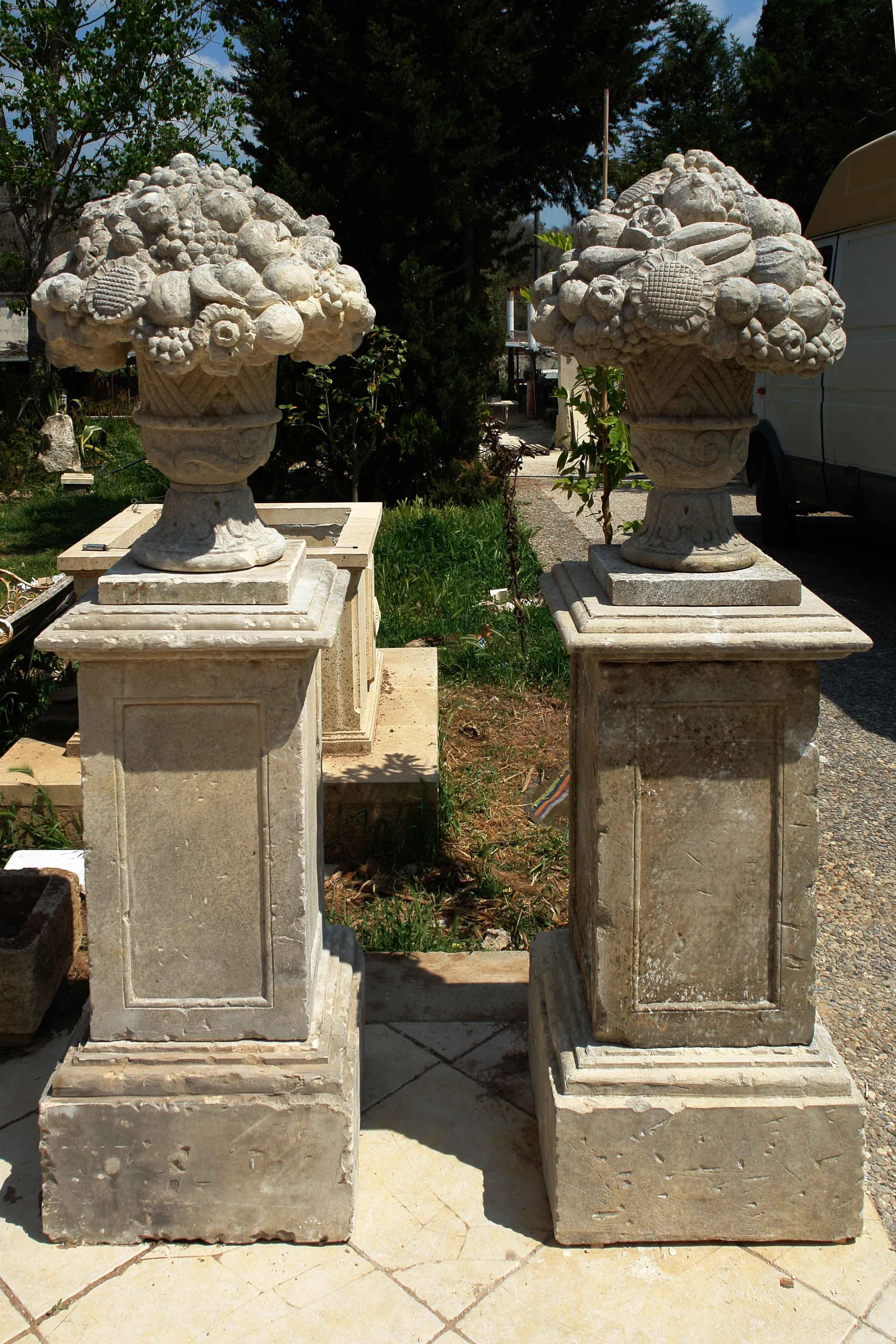 2 Louis XIV Style Fruits-Urns with Pedestal Hand-Carved in Pure Limestone For Sale 1
