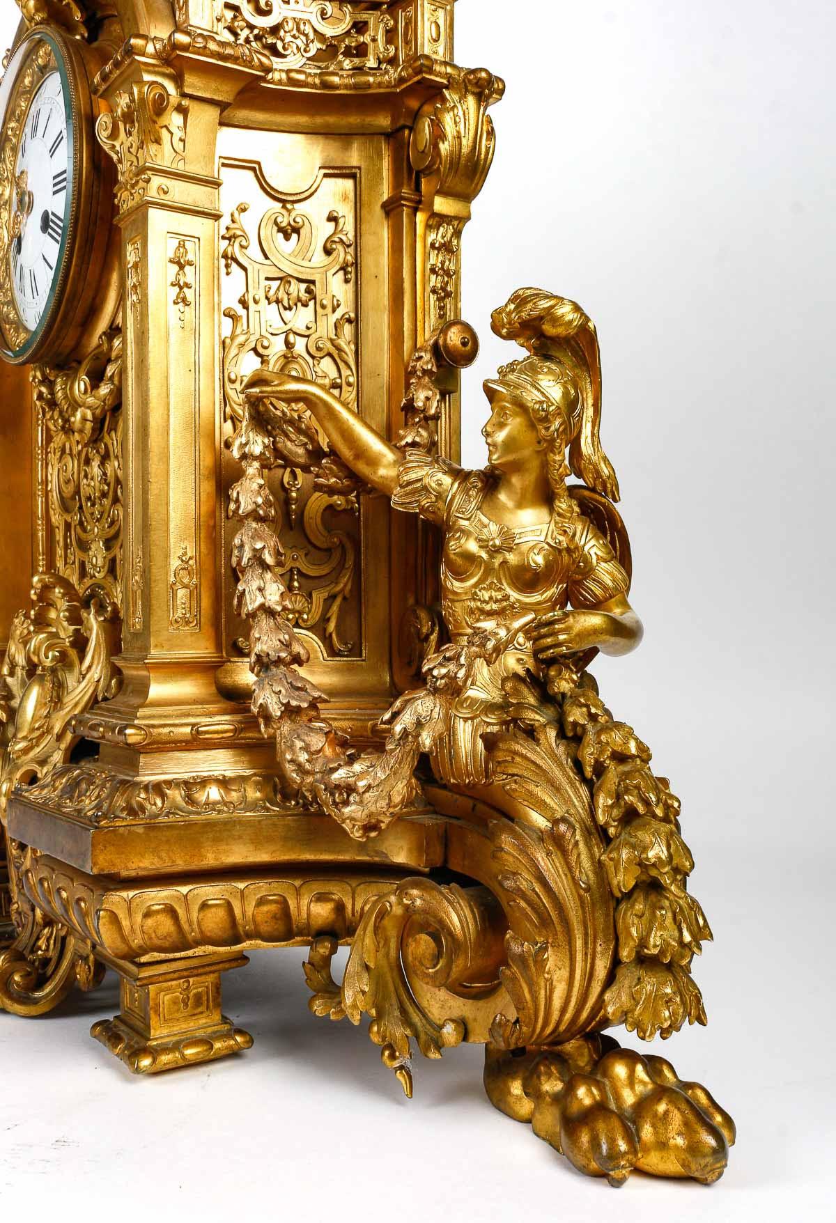 Pendule Cartel en bronze doré et ciselé de style Louis XIV, XIXe siècle. 2