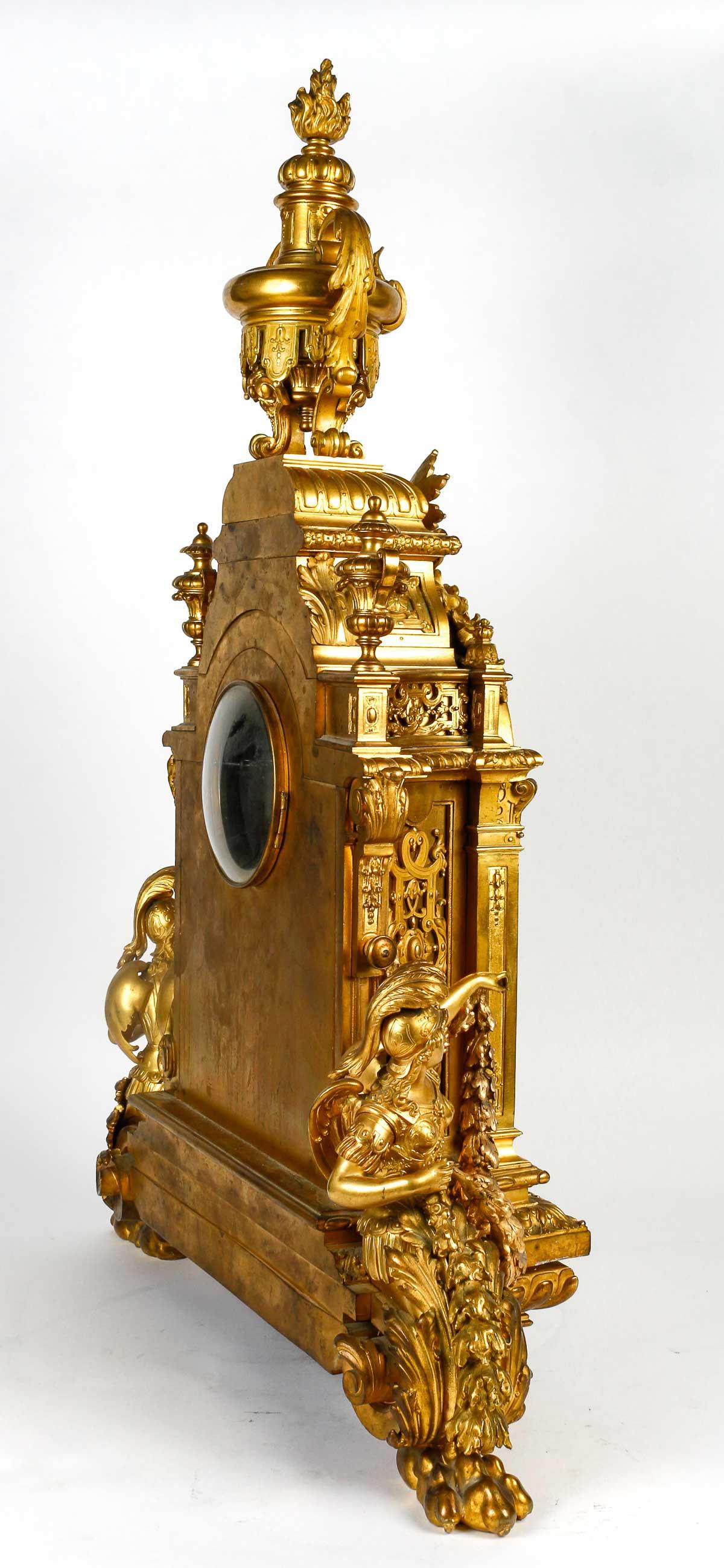 Pendule Cartel en bronze doré et ciselé de style Louis XIV, XIXe siècle. 9