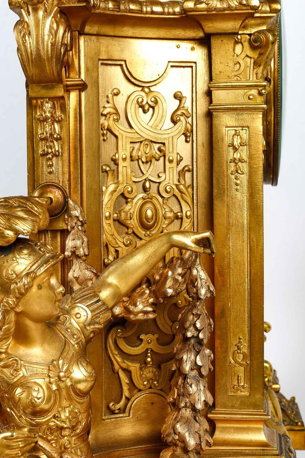 Pendule Cartel en bronze doré et ciselé de style Louis XIV, XIXe siècle. 10