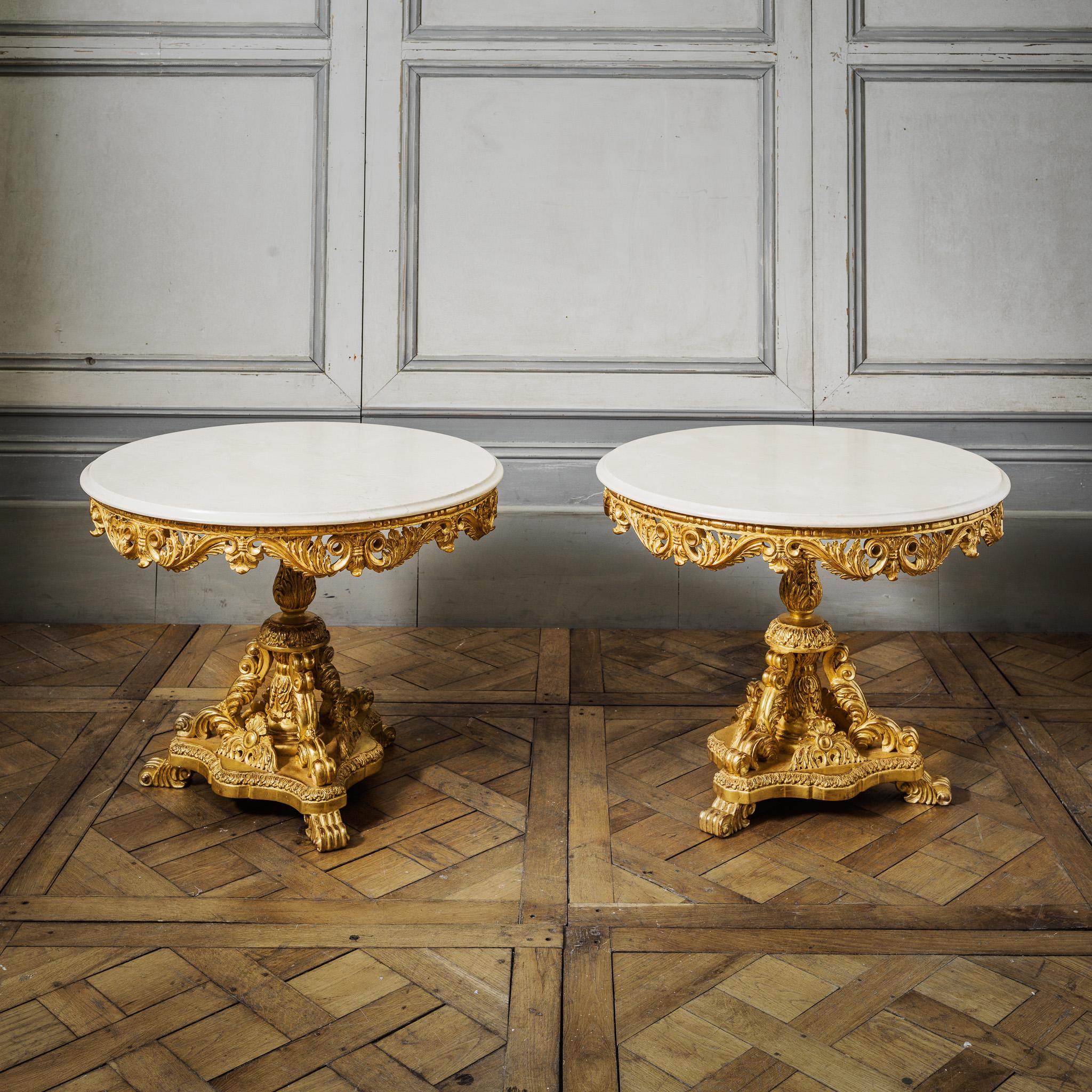Louis XIV Style Giltwood Side Table with Marble Top Made by La Maison London For Sale 4