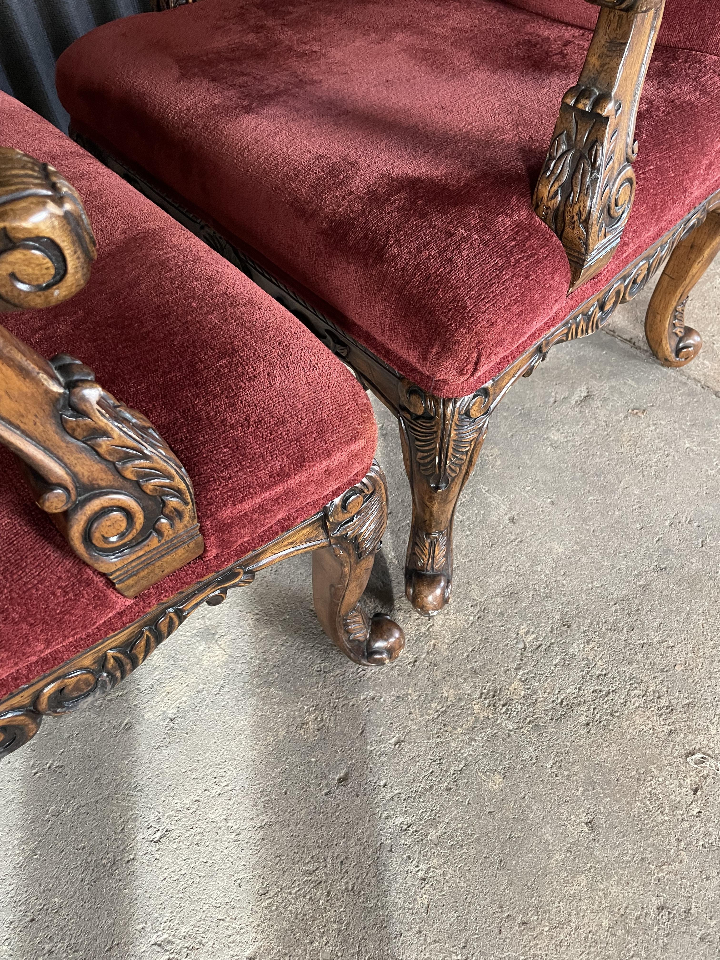 Poltrona con schienale alto in stile Luigi XIV, tipo trono, coppia in vendita 2