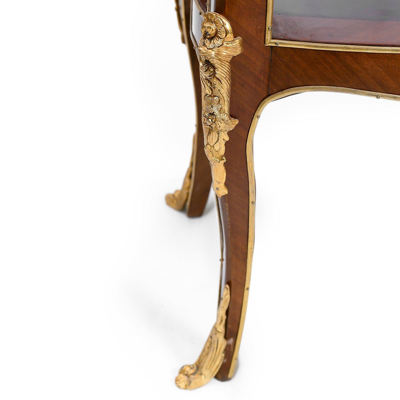 Louis XIV Style Inlaid Writing Desk, 20th Century For Sale 5