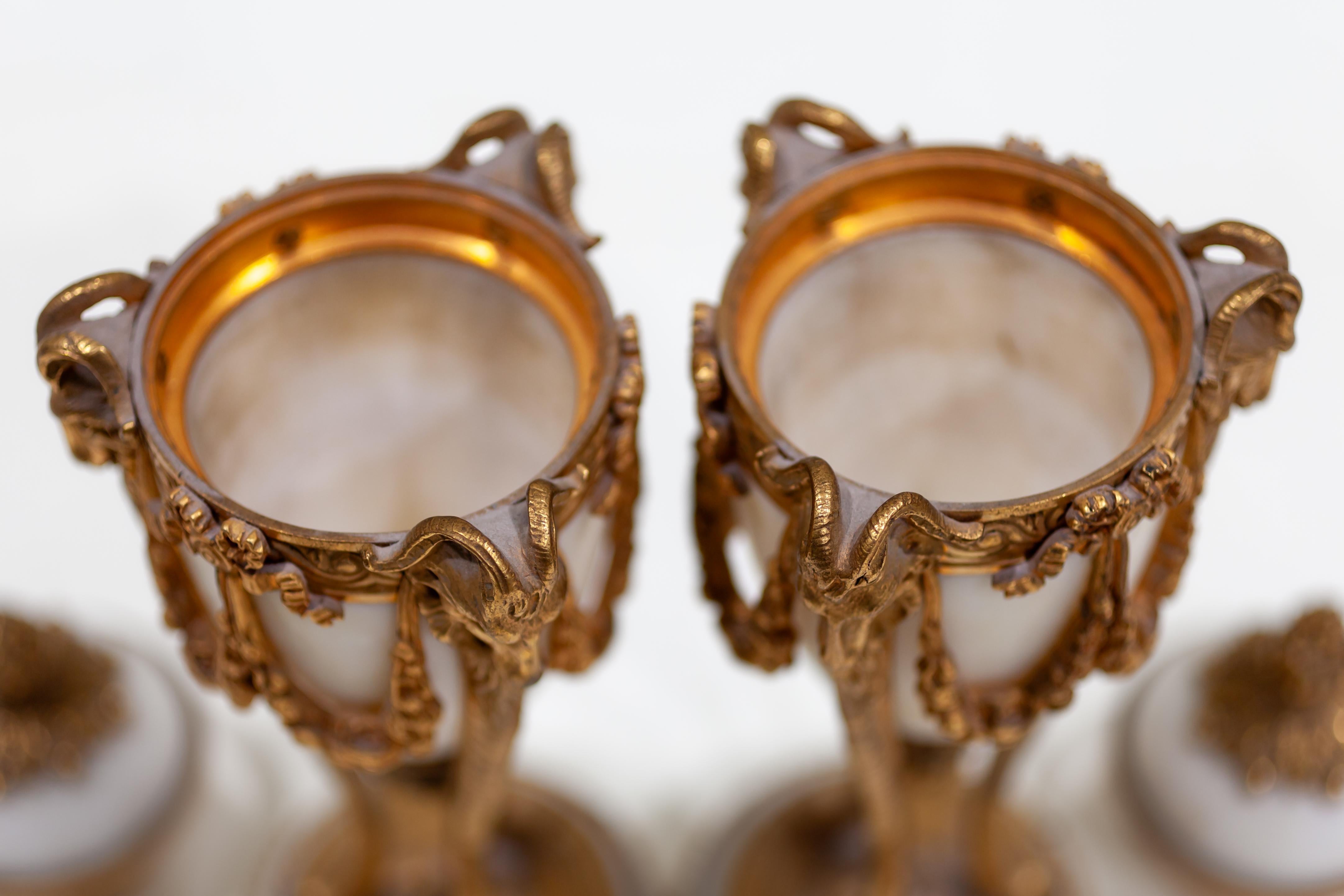 da uomo o donna Cassolette votive in marmo e ormolu in stile Luigi XIV Splendide! in vendita