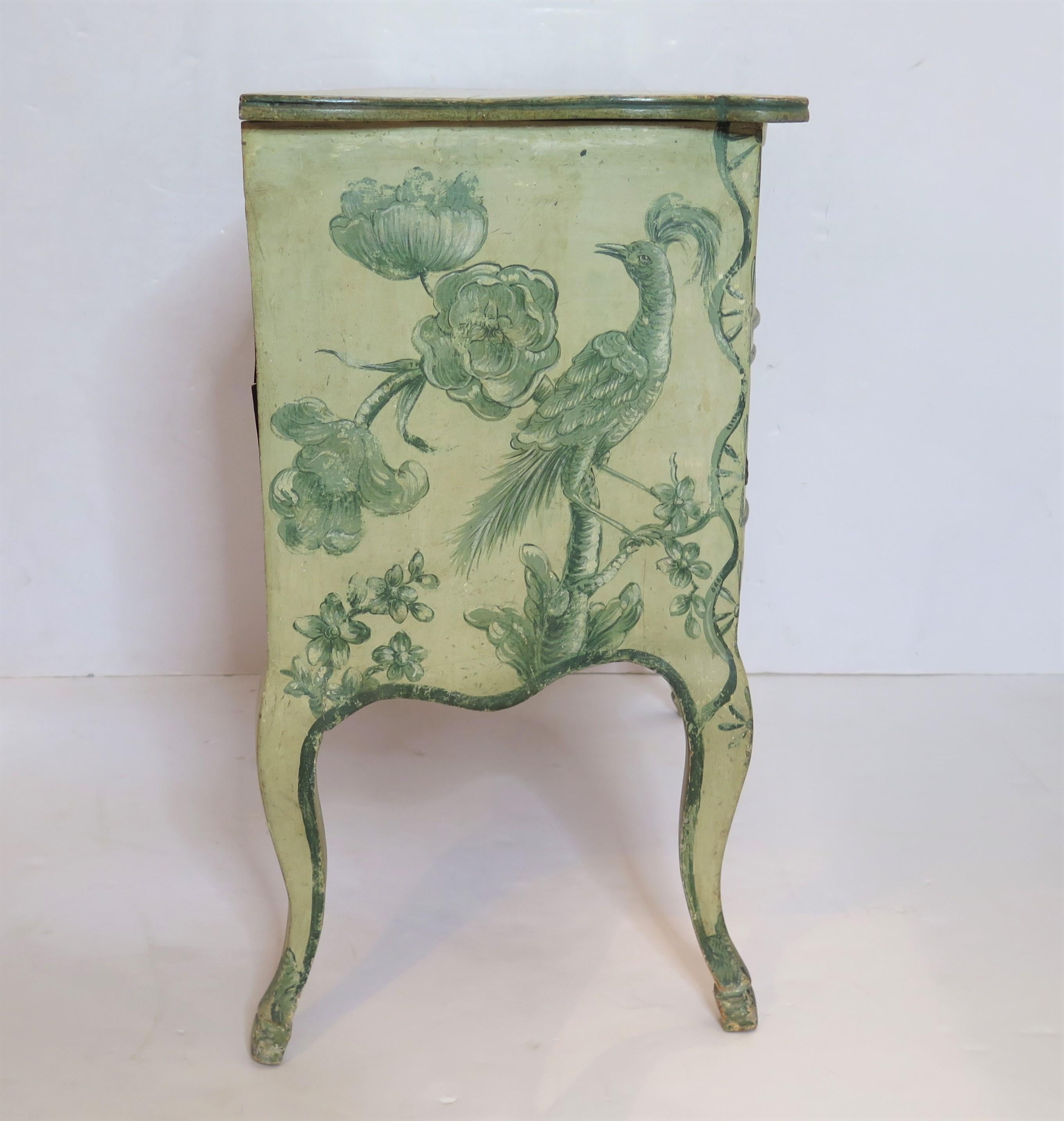 Louis XIV-Style Painted Venetian Commode In Good Condition For Sale In Dallas, TX
