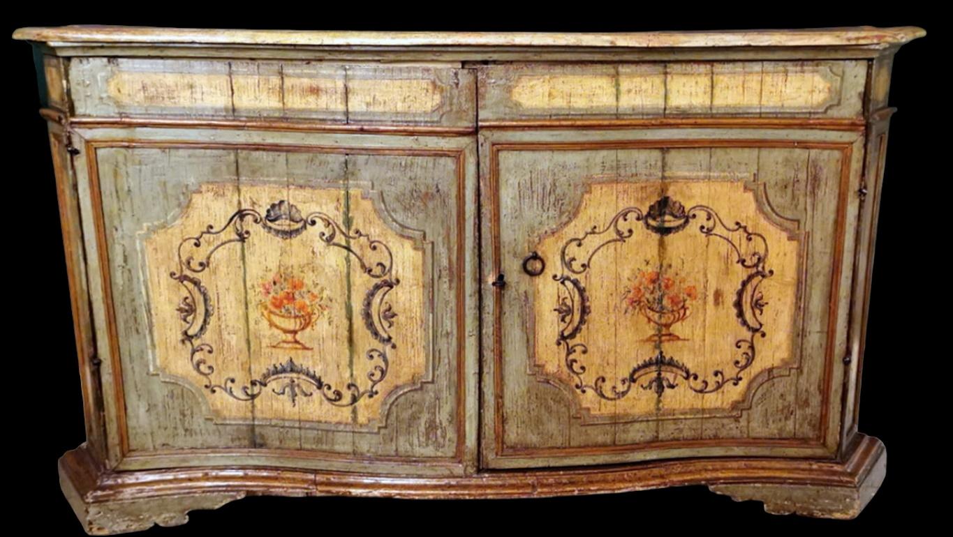 Nous vous suggérons de lire la description complète, car nous essayons de vous donner des informations techniques et historiques détaillées pour garantir l'authenticité de nos objets. L'objet suivant sera expédié par l'intermédiaire d'un coursier